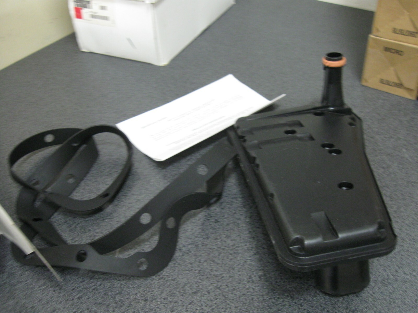 NEW FLEETGUARD TRANSMISSION FILTER (PN TF15001)