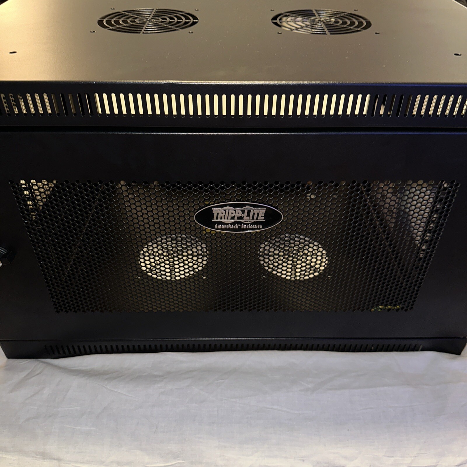 Tripp Lite SmartRack 6U Server Rack SRW6U, Wall-Mount, Vented, 200lb, Locking