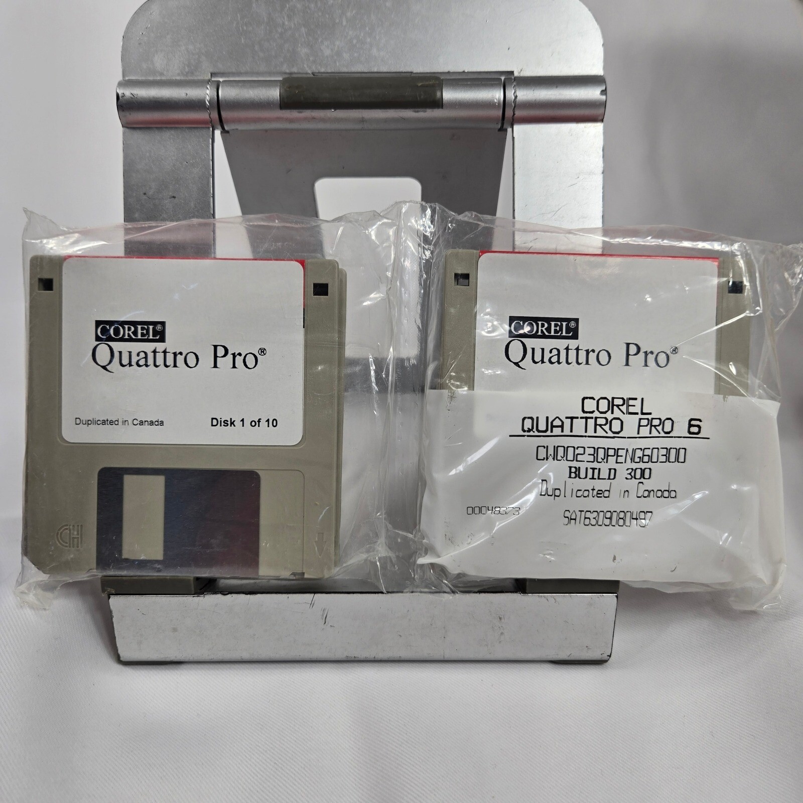 Open Box Corel Quattro Pro Spreadsheet Graphics Software Windows 3.5" Floppy +CD