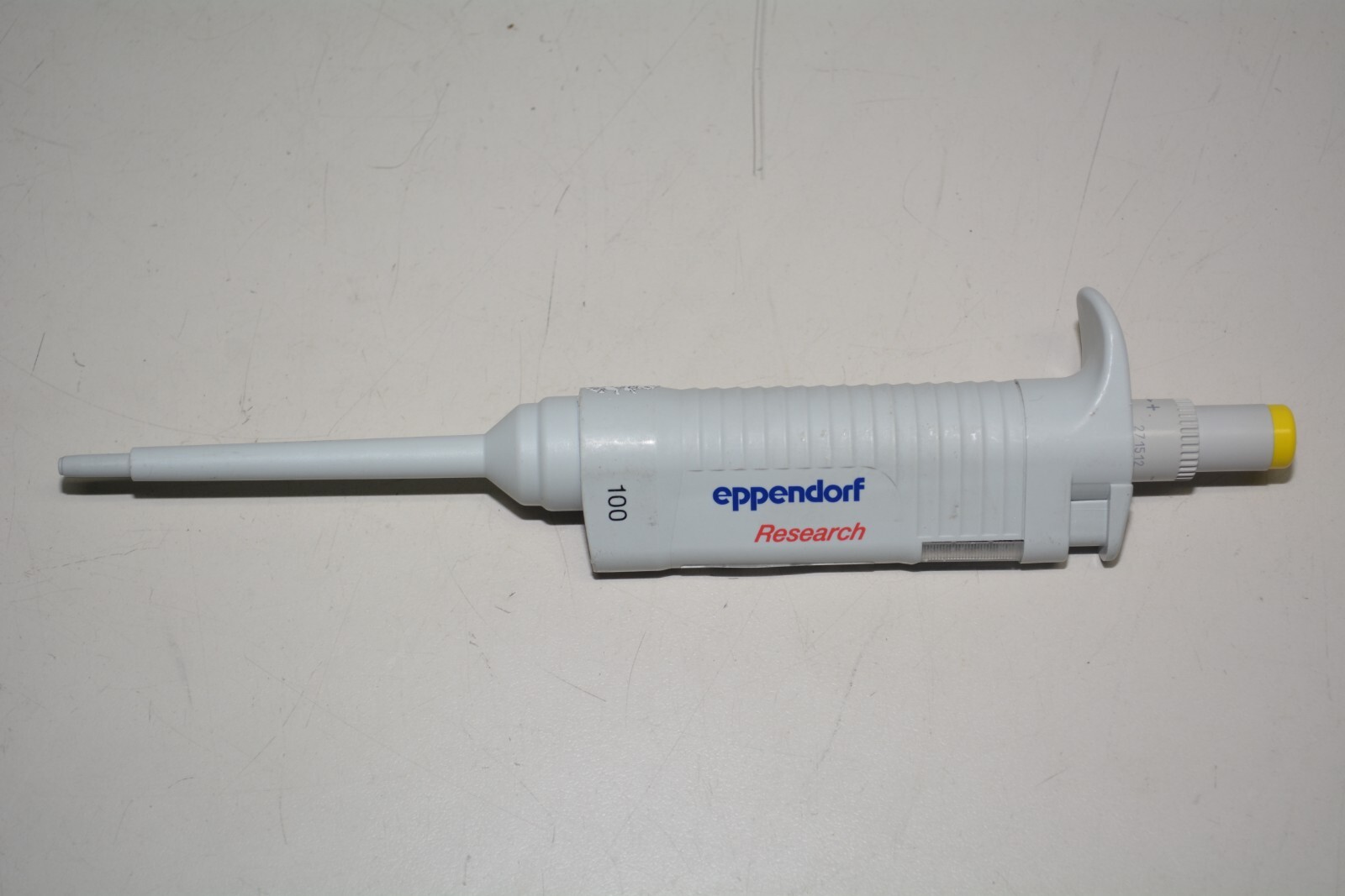 Eppendorf Research 100uL Single Manual Pipette #W3037