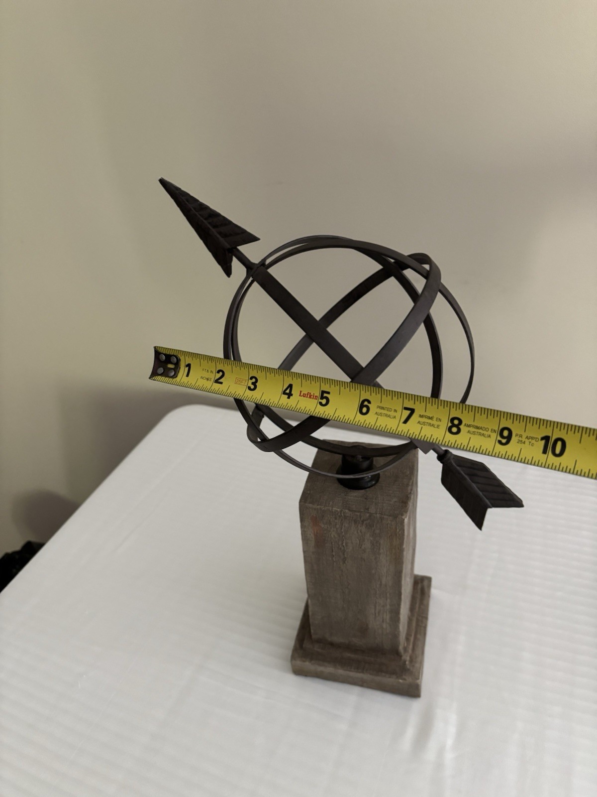 Metal Orb And Arrow Decor On Standing Base NWT