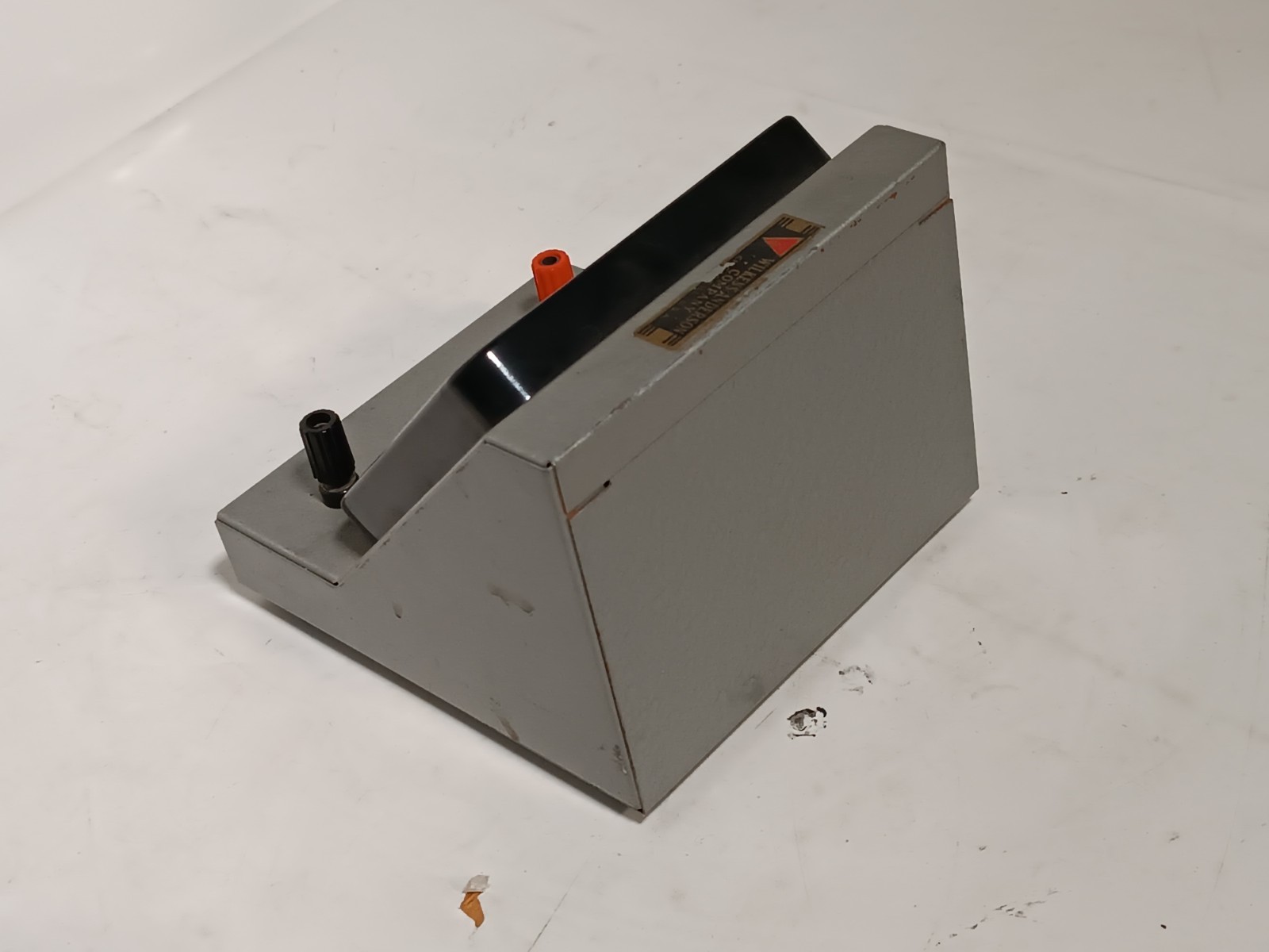 Wilkens Anderson DC Microamperes Meter - Desktop Standalone Model - As Pictured