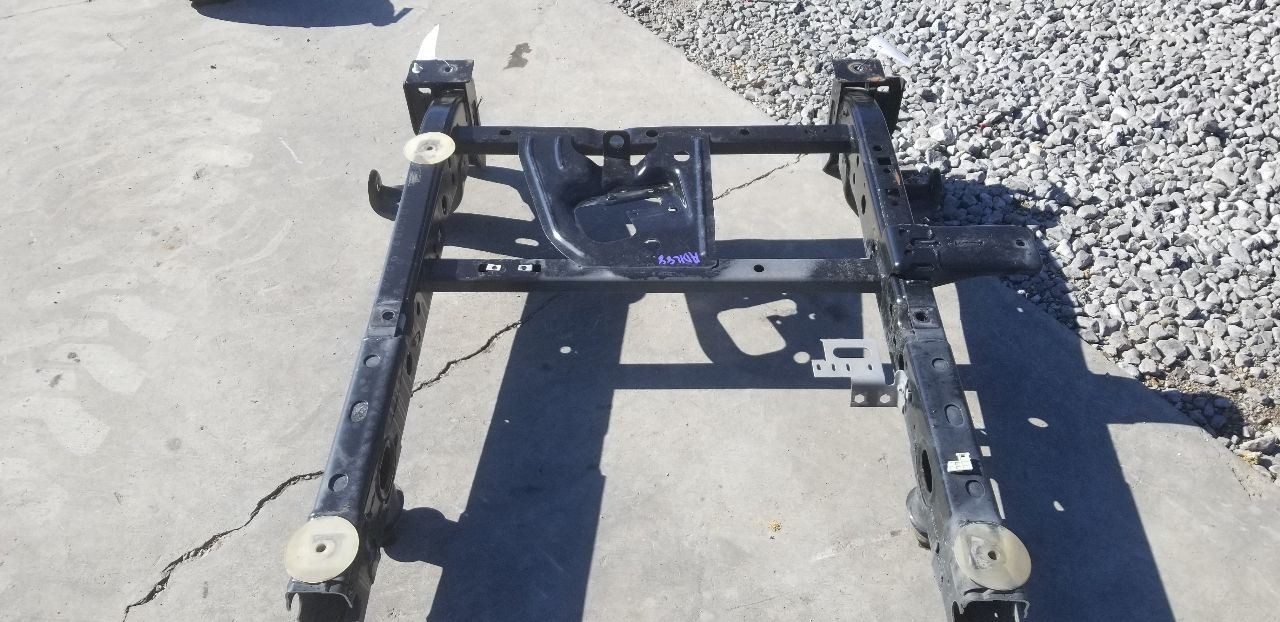 20 FORD F150 REAR FRAME SECTION CUT