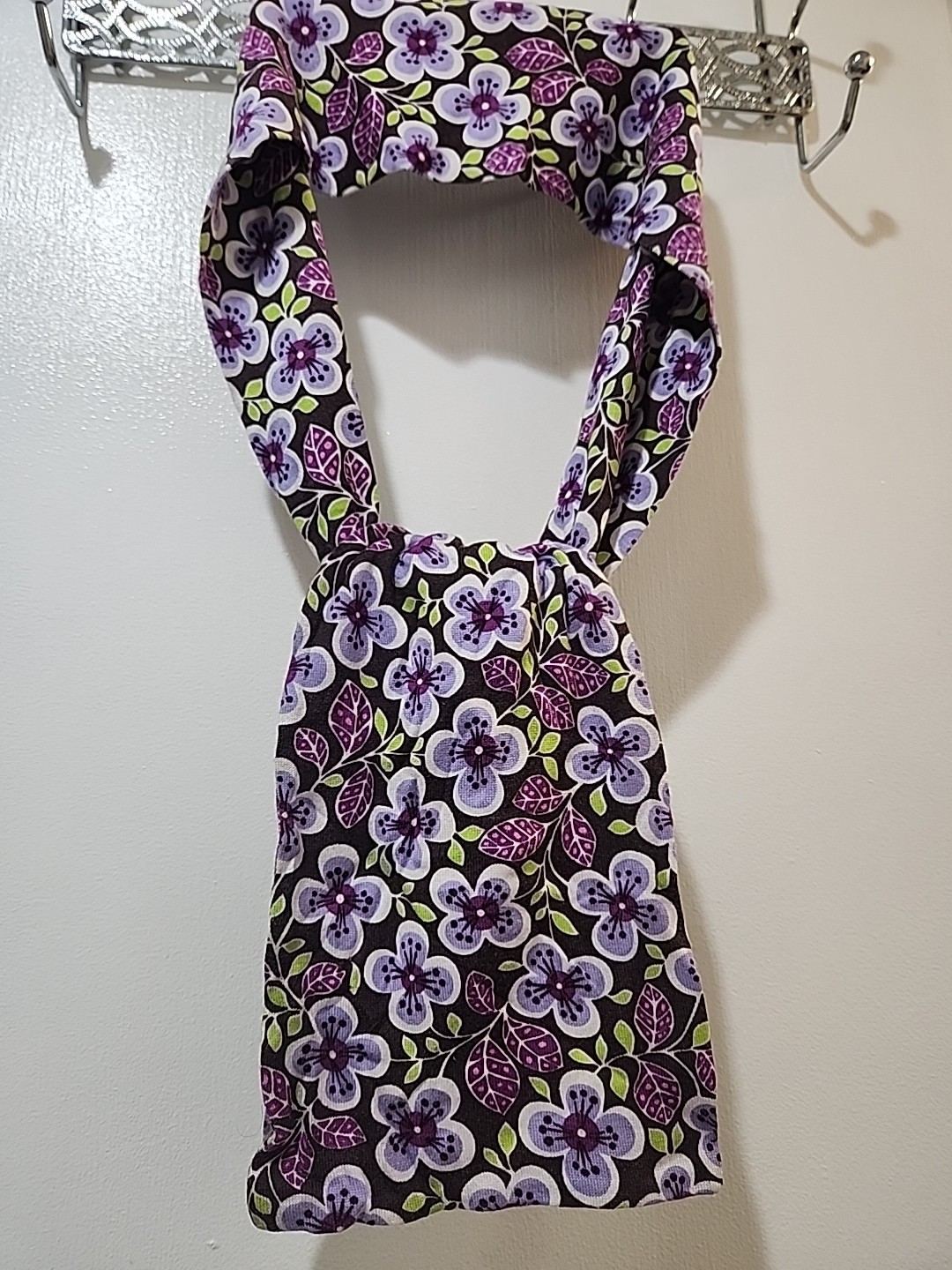 VERA BRADLEY Scarf "Plum Petals" Floral Purple Lavender Green Leaves on Brown