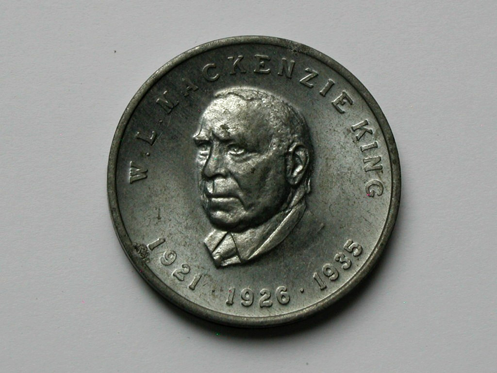 Canada Prime Minister MacKenzie King (1921 '26 '35) Zinc Medal AU+ Toned-Lustre