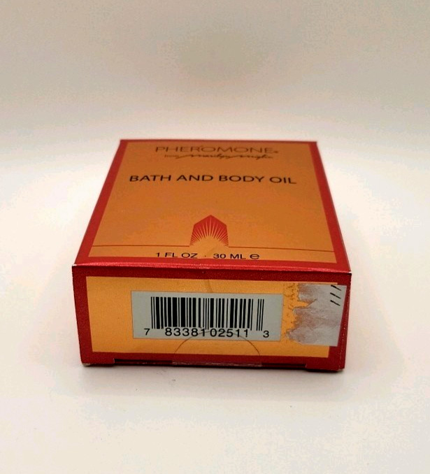 PHEROMONE BATH AND BODY OIL