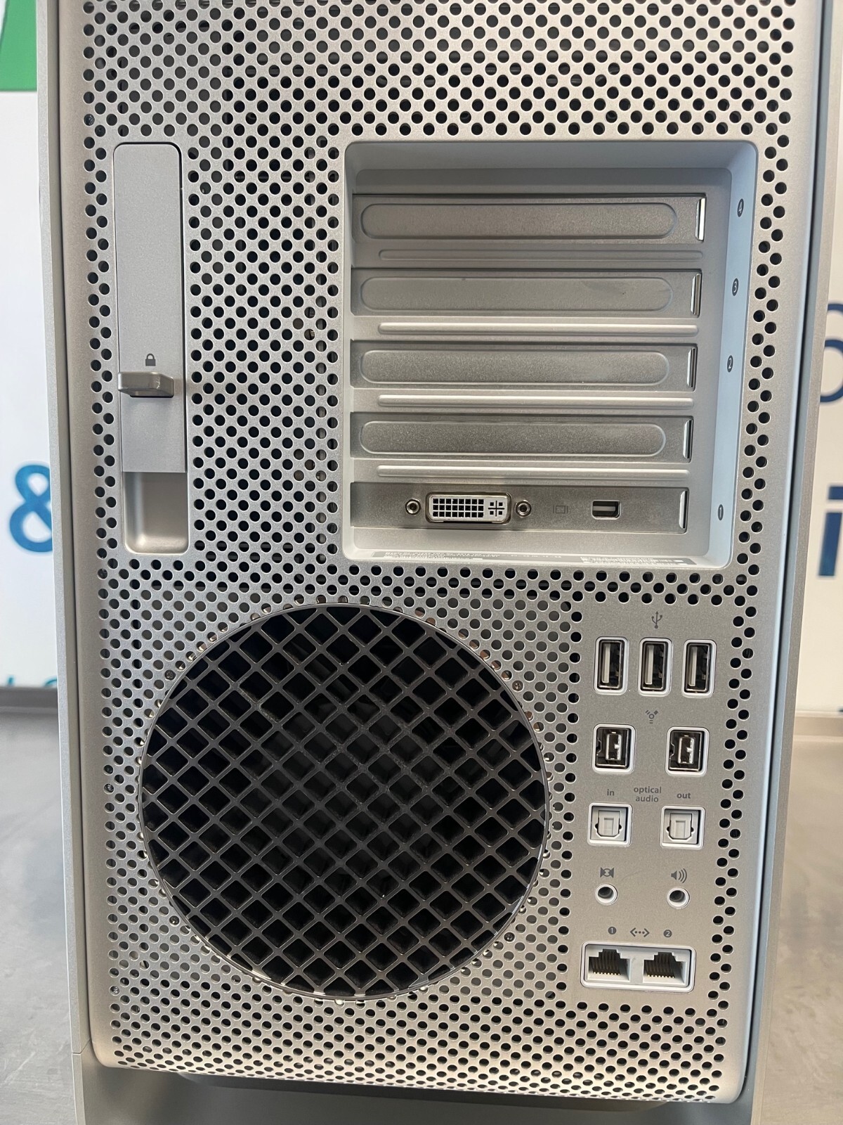 Apple Mac Pro/2 Desktop A1289- EMC: 2314 No OS