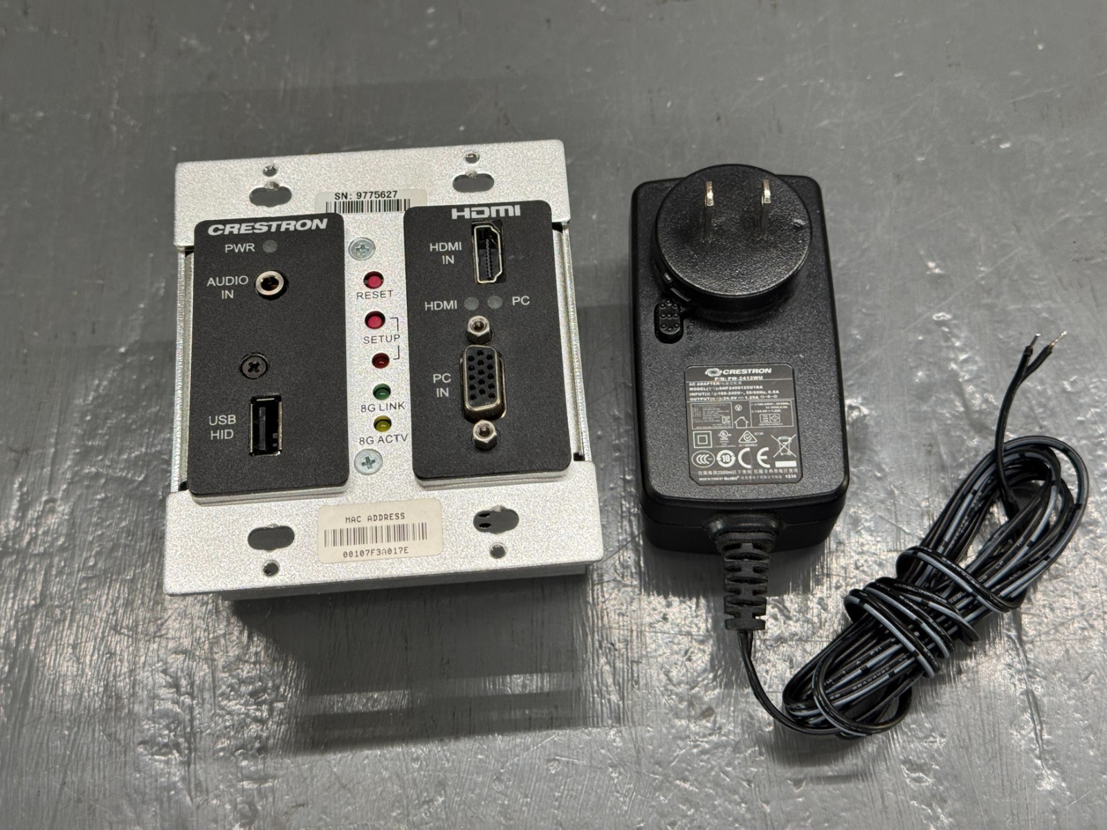 Crestron DM-TX-200-C-2G-B-T with power supply