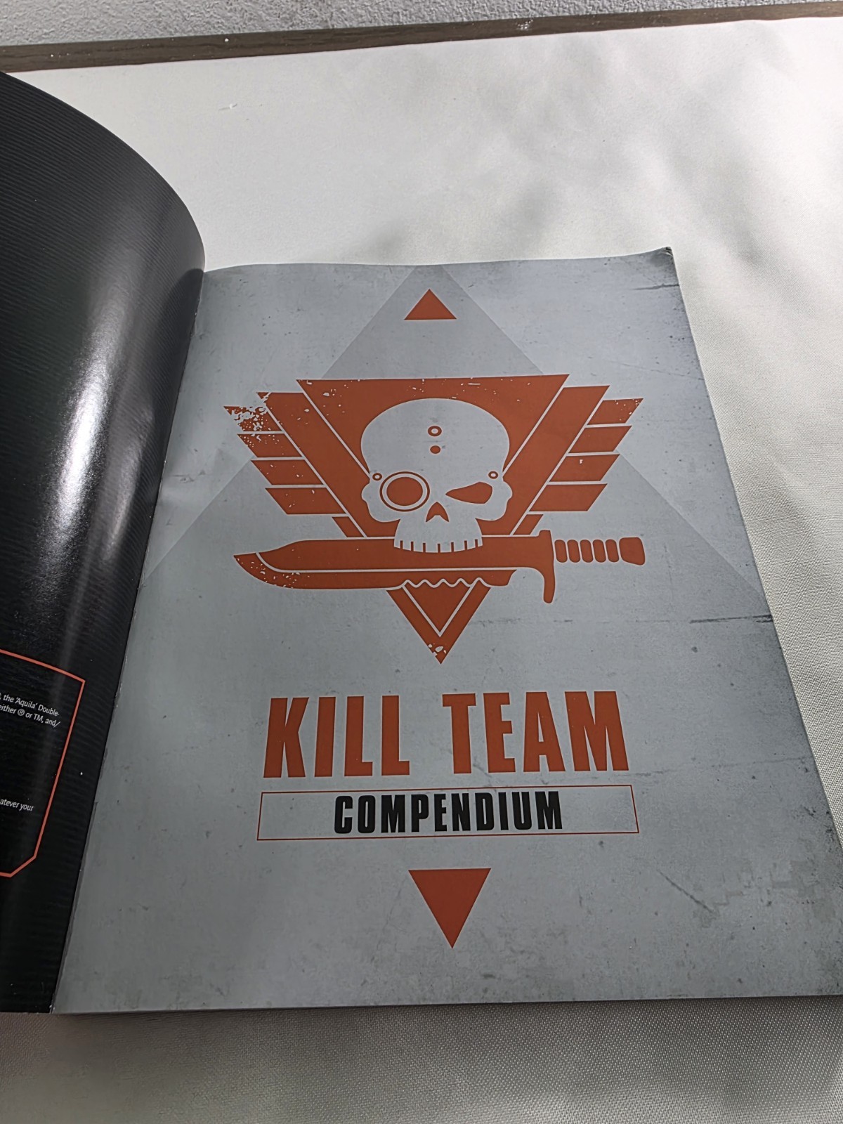 Games Workshop Warhammer 40 000 Kill Team Compendium 2021 -