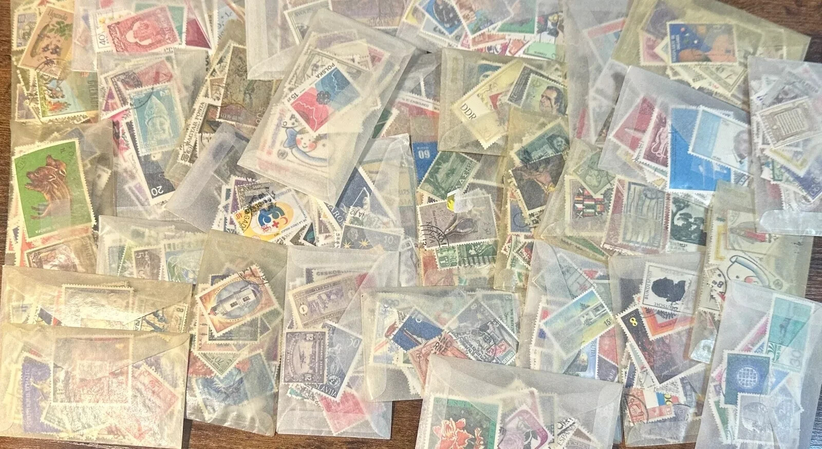 Worldwide Stamps Collections & Lots