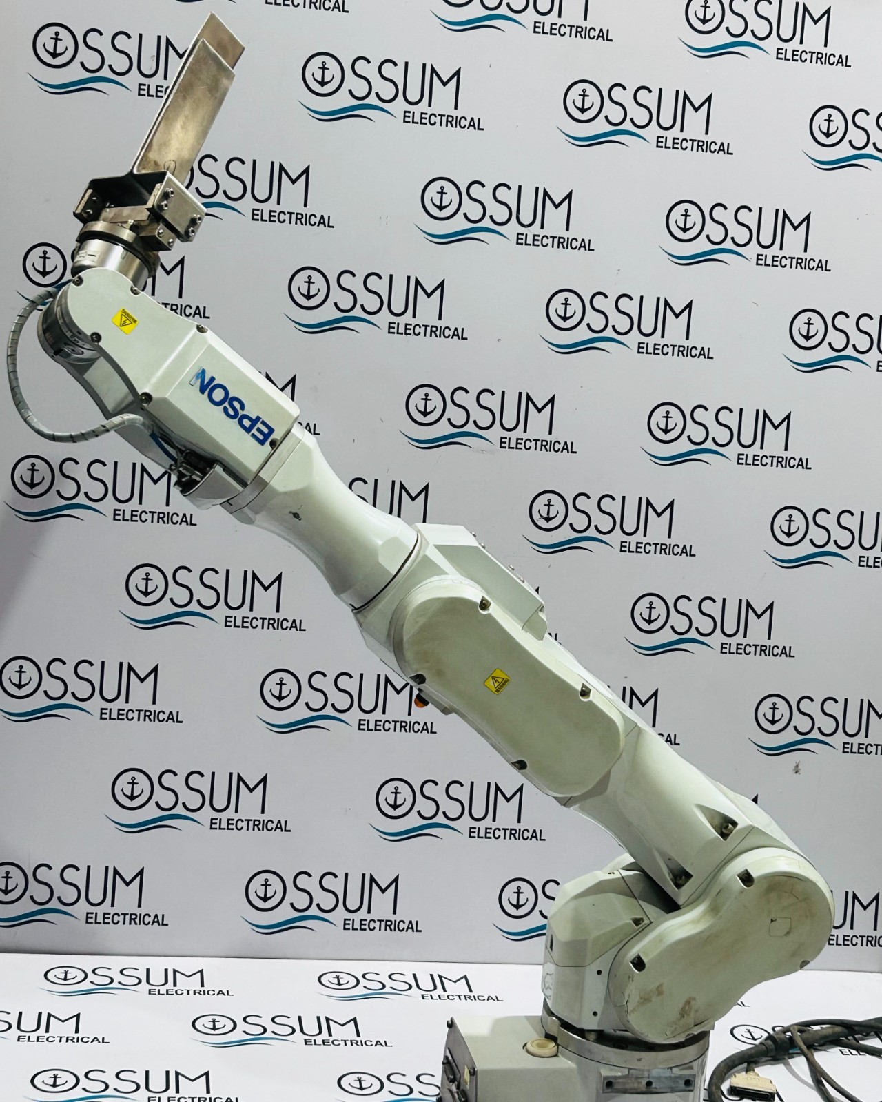 SEIKO EPSON C4-A901S INDUSTRIAL ROBOT ARM FREE SHIPPING