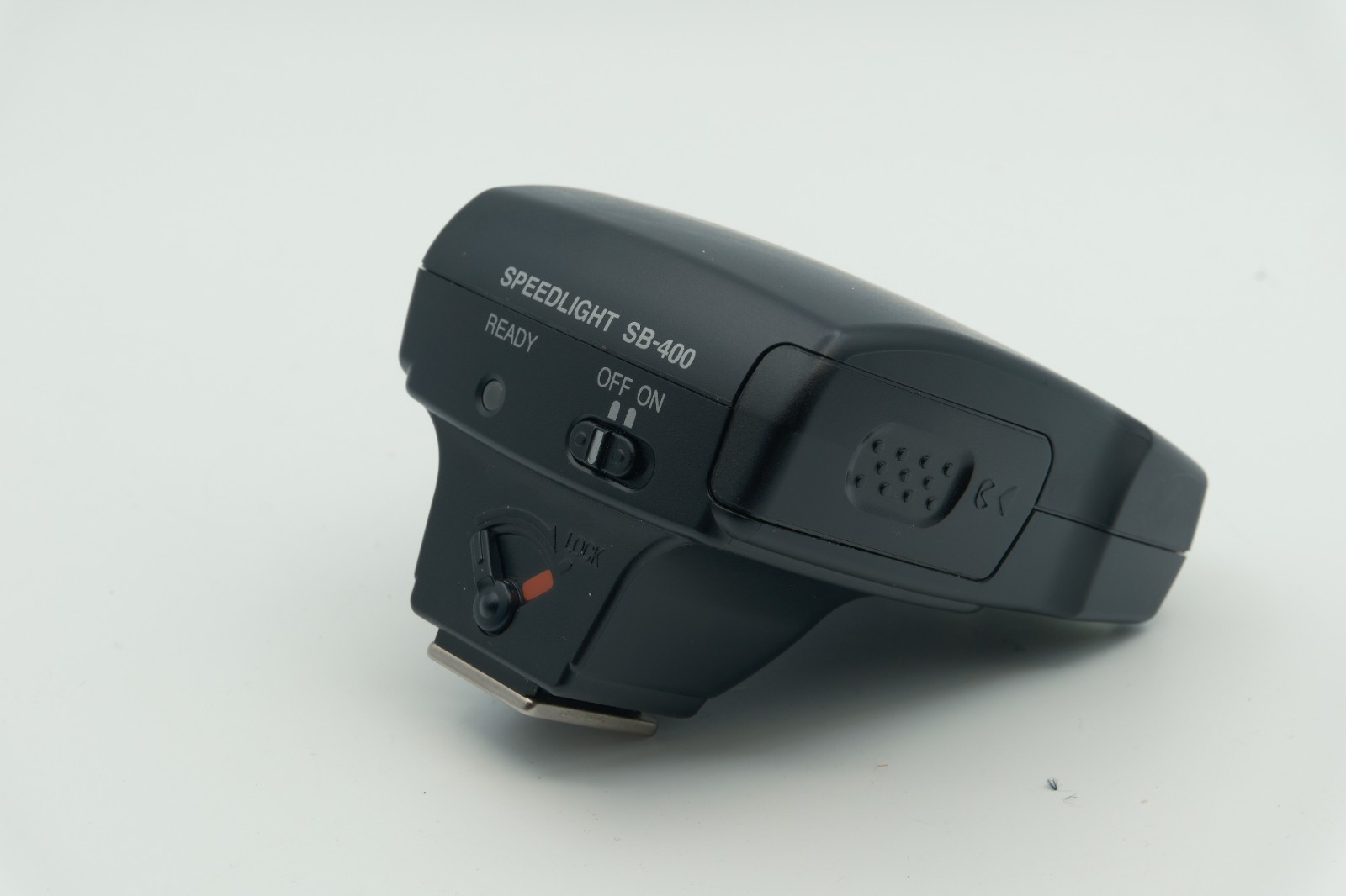 Nikon Speedlight SB-400 Shoe Mount Flash for Nikon