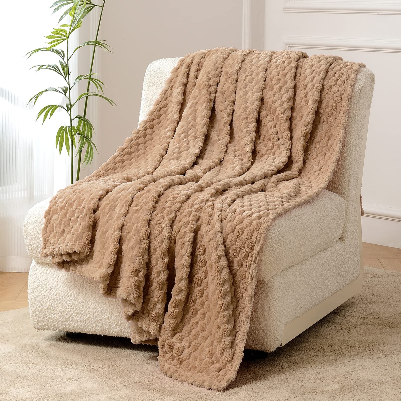 Camel Fleece Throw Blanket Couch 300GSM Soft Plush Fuzzy 40x50 Inch