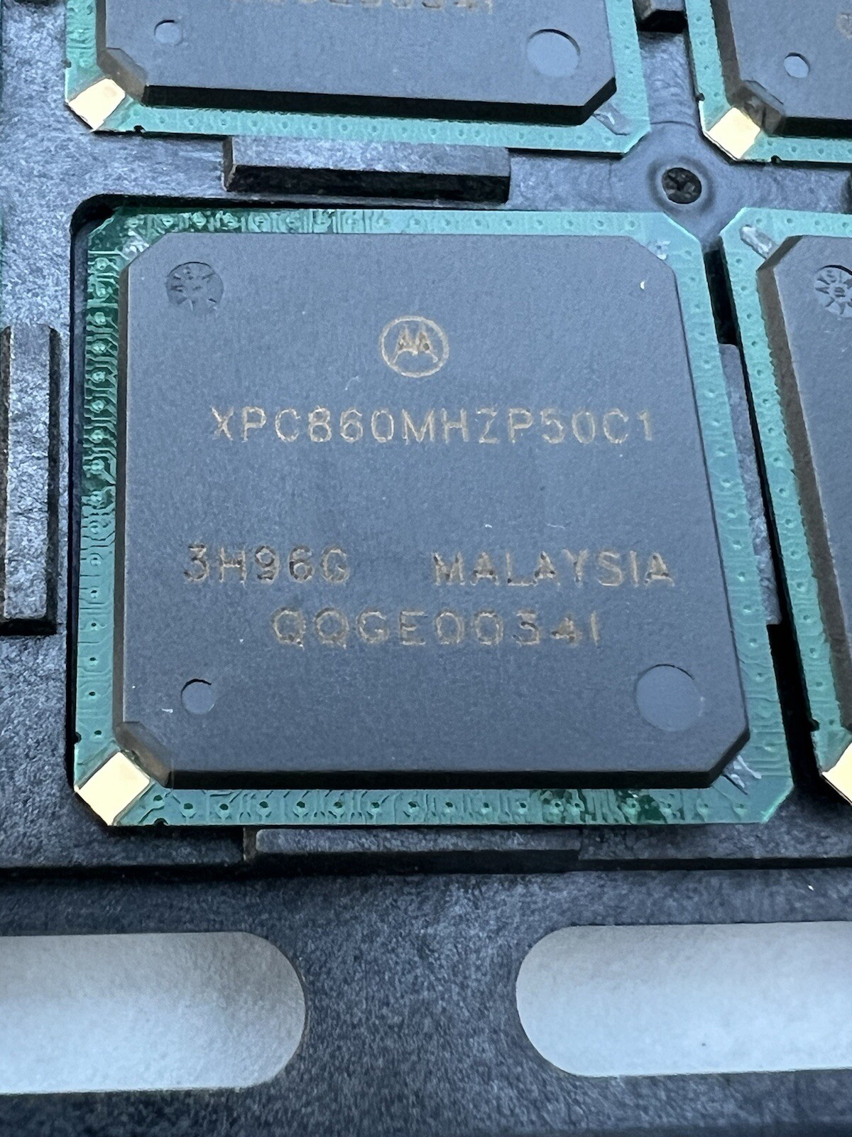 XPC860MHZP50C1 Motorola Microprocessor