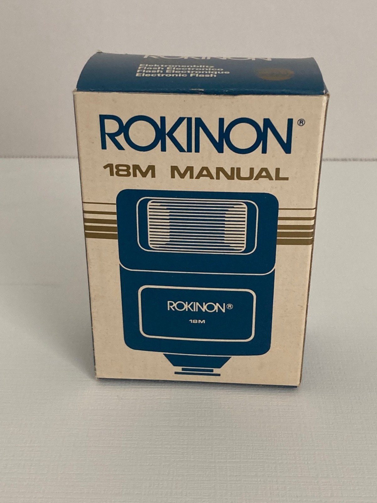 Vintage Rokinon 18M manual electronic flash unit with original box