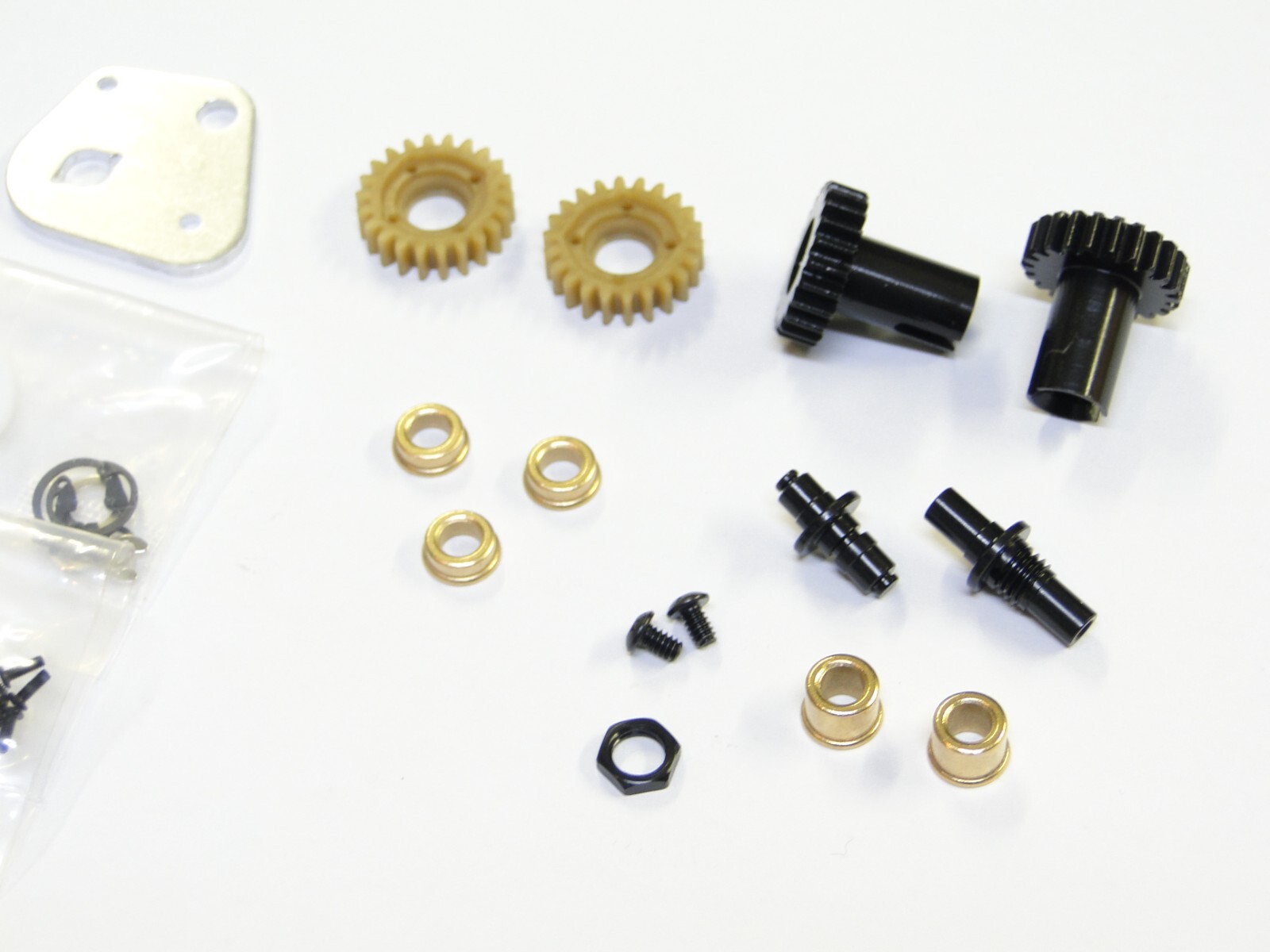 NEW ASSOCIATED RC10 RC10CC CLASSIC CLEAR EDITION Diff Gears AF9