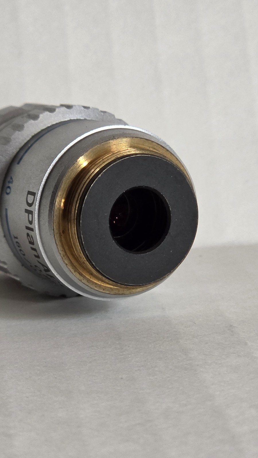 Olympus Microscope Objective DPlanApo 40UV 40x Dry 160/0.11-0.23