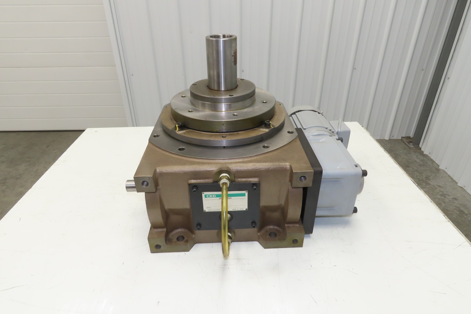 CKD RGIT140-008300S1F1 Rotary Indexer Table 8-Stop 300° 230V 3PH 40:1 Drive