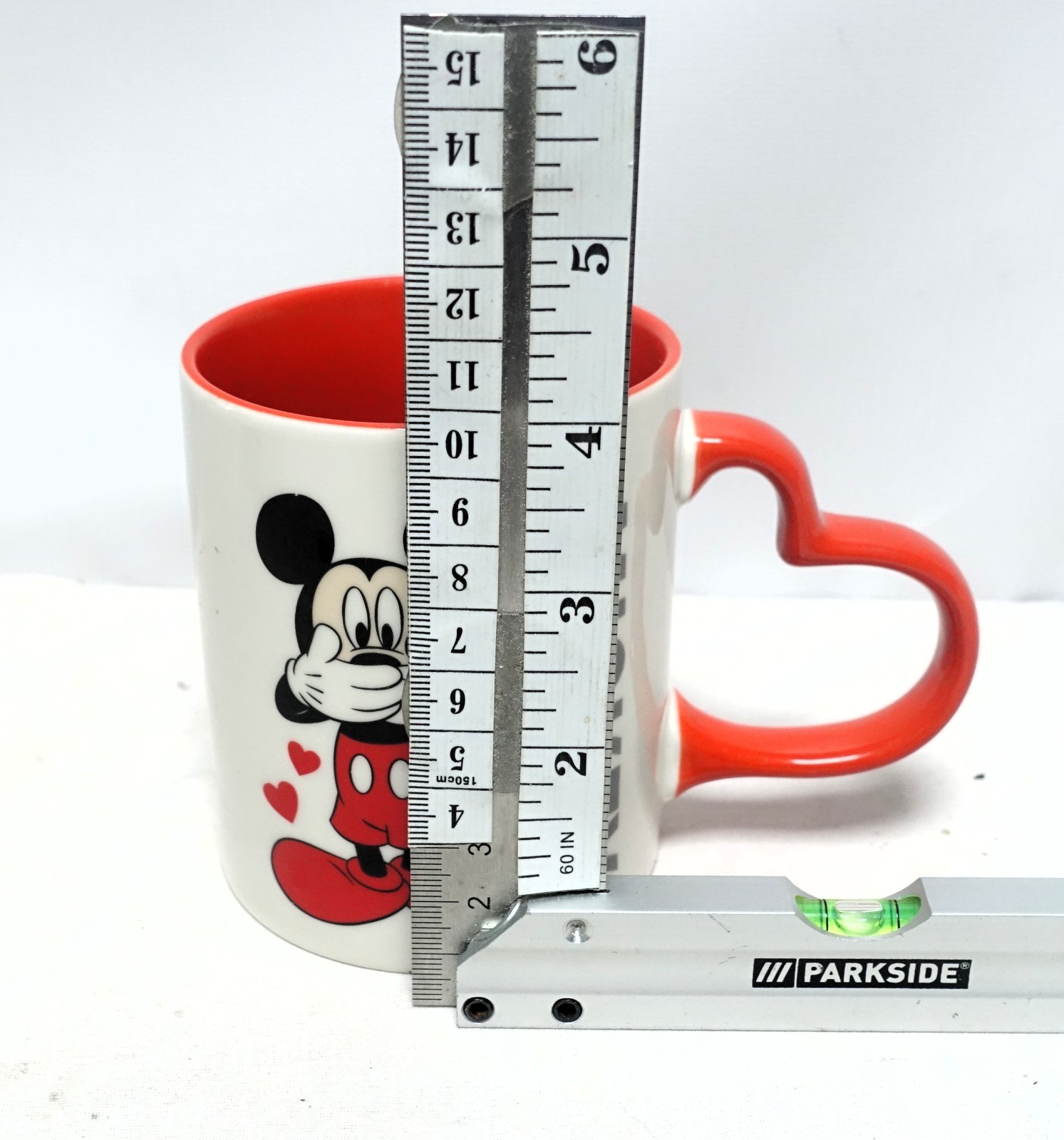 disney micky mug VGC 2 available