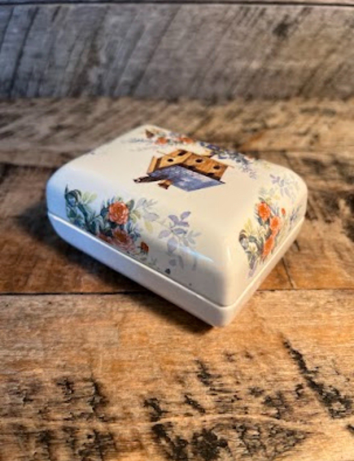 Vtg Day Spring Ceramic Trinket Box
