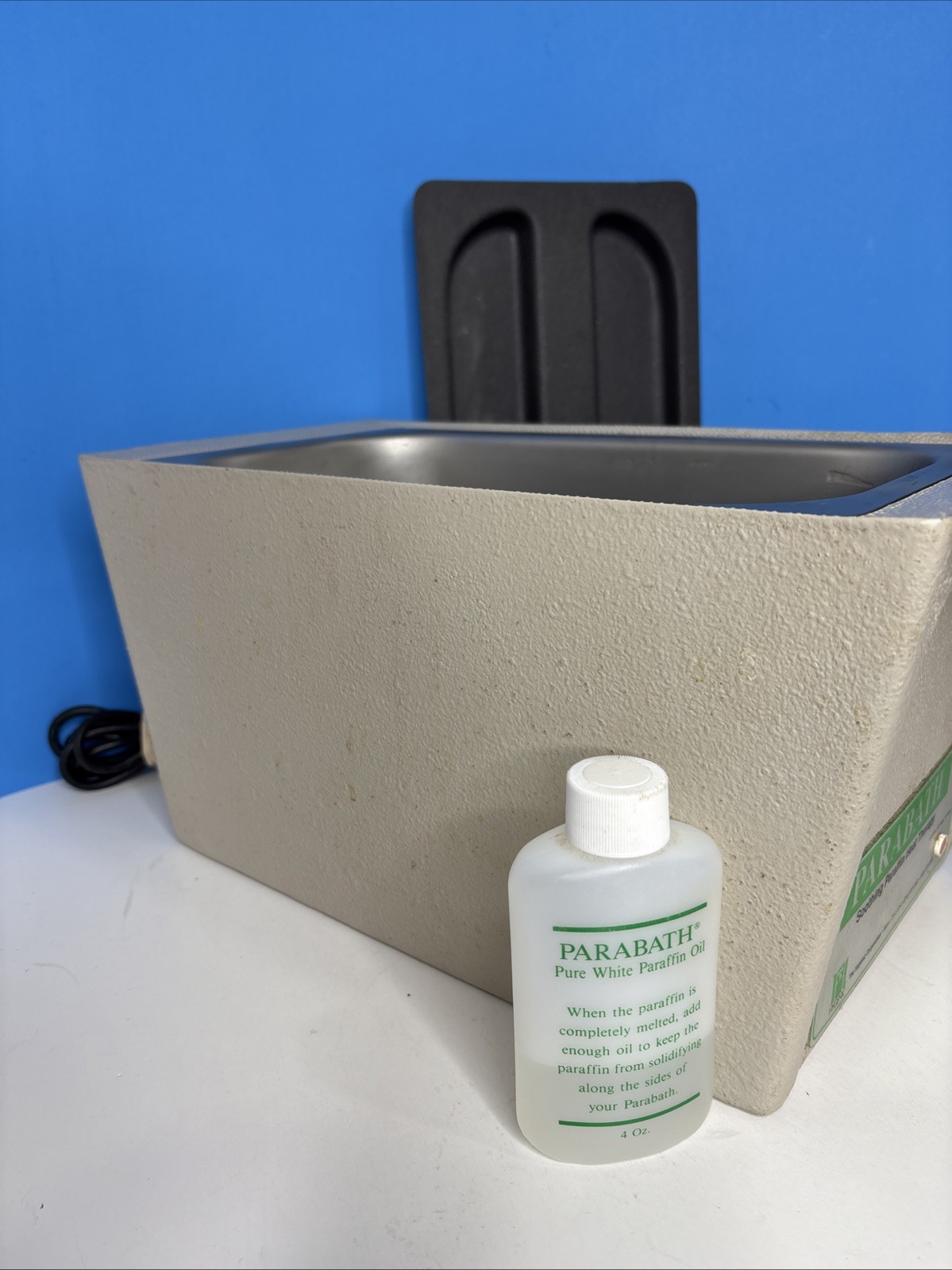 Parabath Heat Therapy Paraffin Bath Hygenic Corp  with Lid Paraffin Warmer EUC