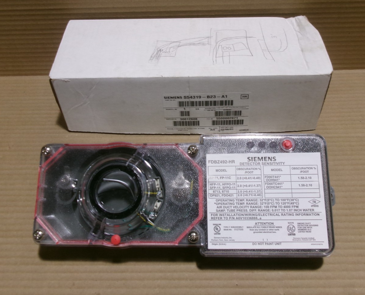 NEW Siemens S54319-B23-A1 FDBZ492-HR Smoke Duct Detector Housing FA Type F