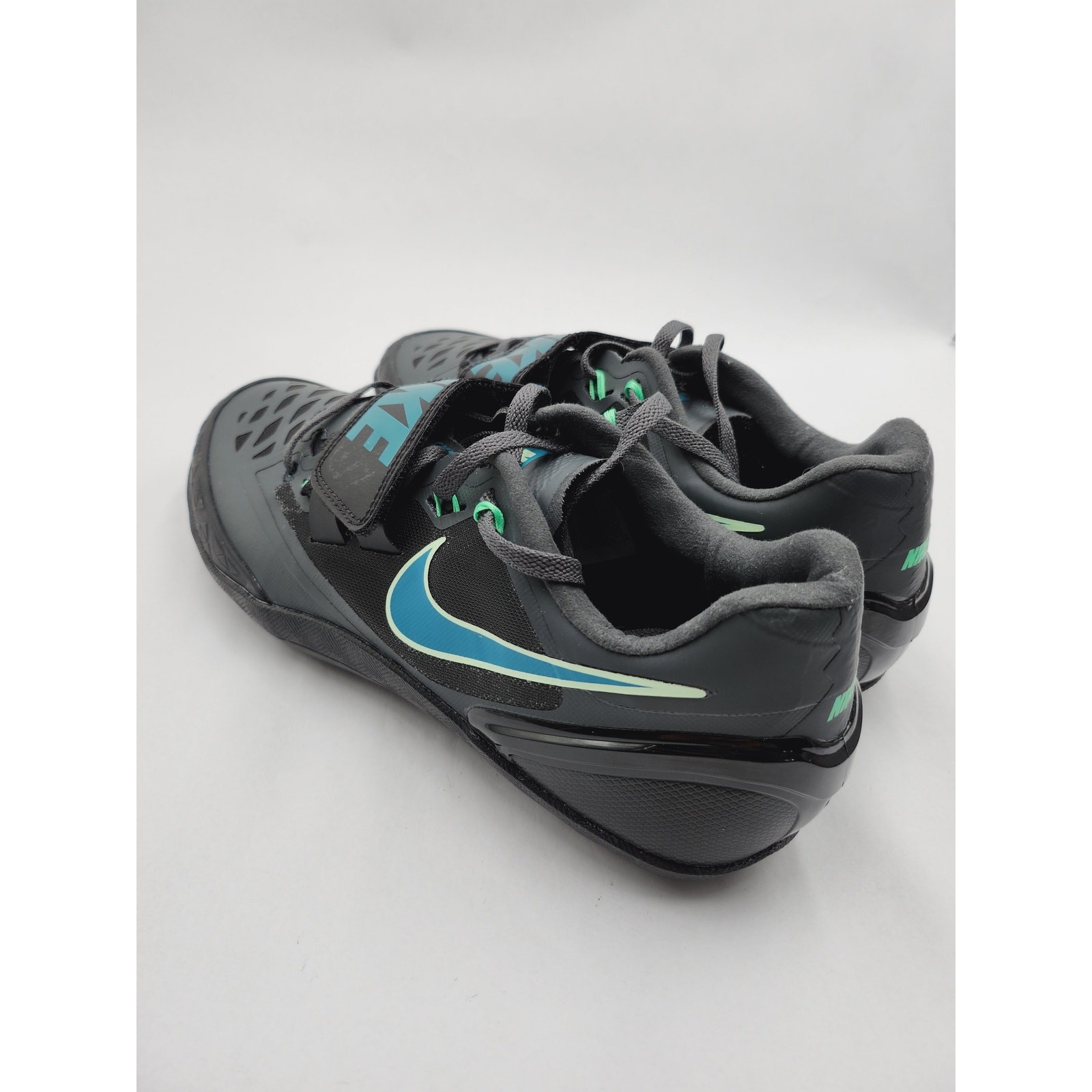 Mens Size 10.5 Nike Track & Field Shoes Zoom Rotational 6 Black Blue FZ9606-001