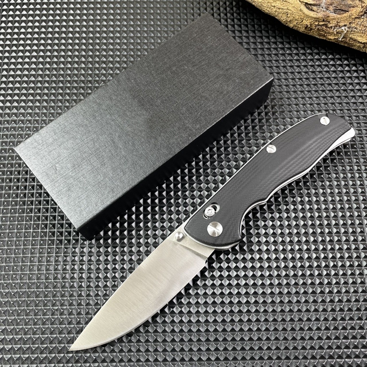 Black Pocket Folding Knife D2 Blade G10 Handle Outdoor Camping Knives EDC Tools