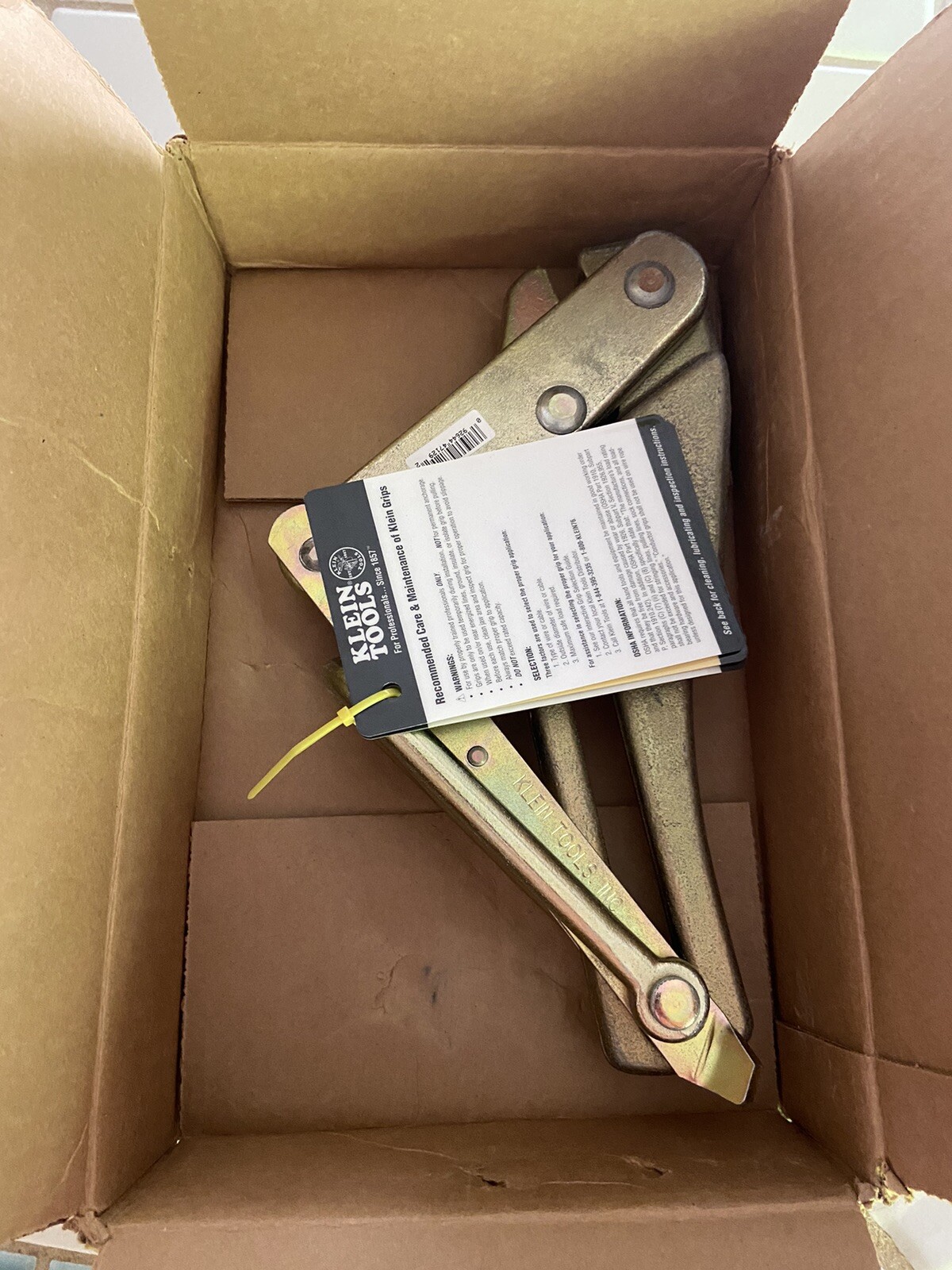 Klein Tools 1659-50 Chicago Grip for PVC-Covered Conductors .79-1.01 .