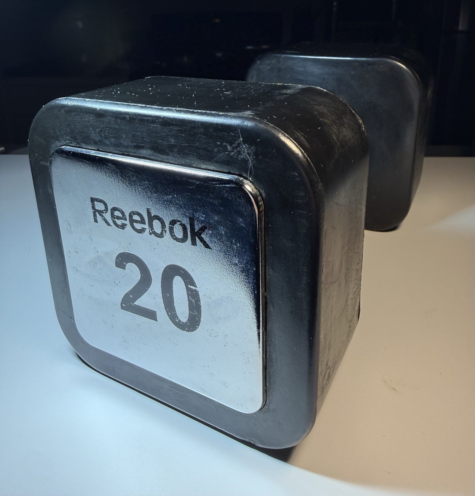 🔥ONE RARE Reebok 20lb Square Dumbbell Vintage Black Rubber HTF Logo 🔥