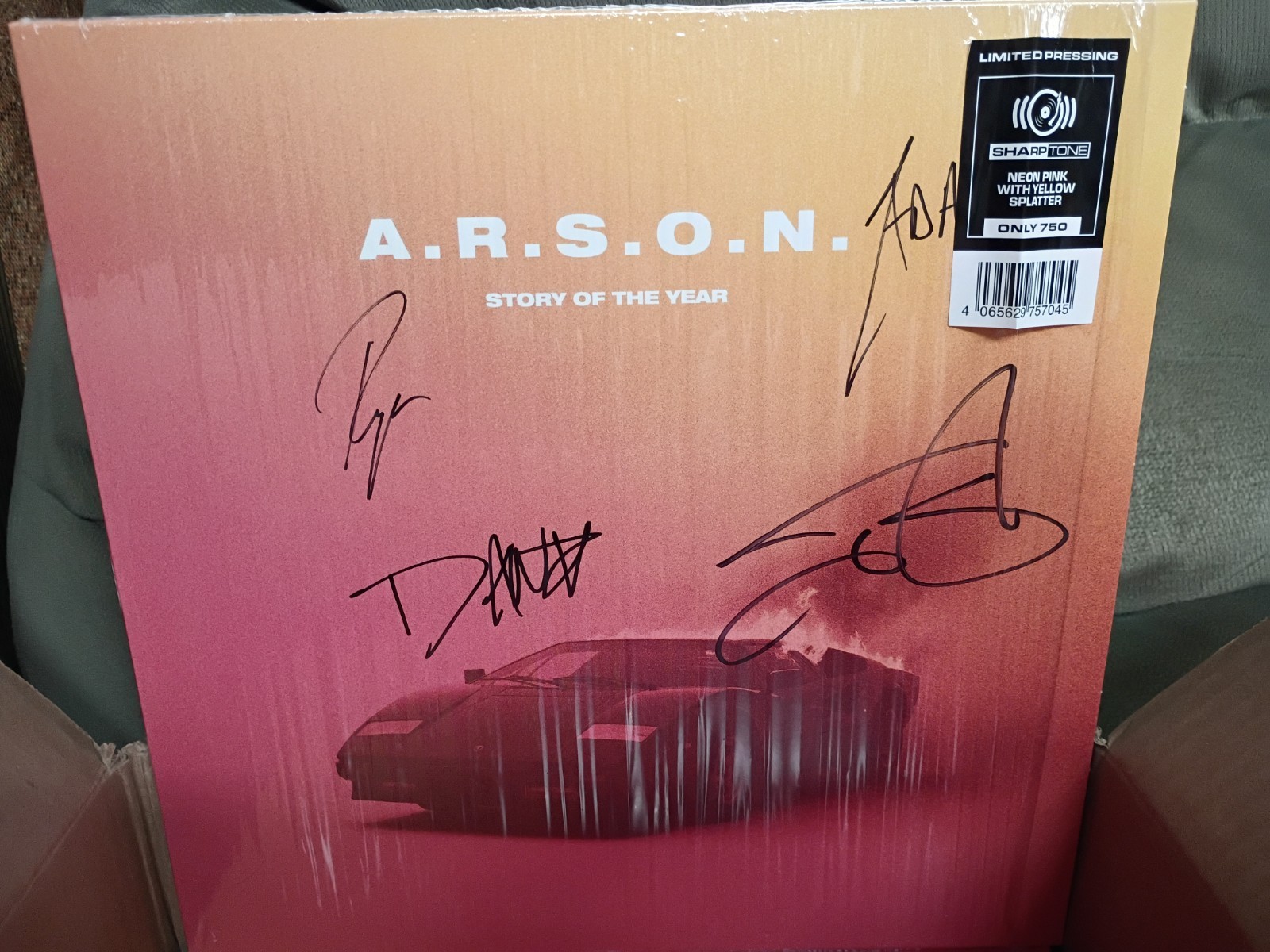 Signed Story Of The Year ARSON Neon Pink Yellow Splatter Vinyl Limited to 750 🔥