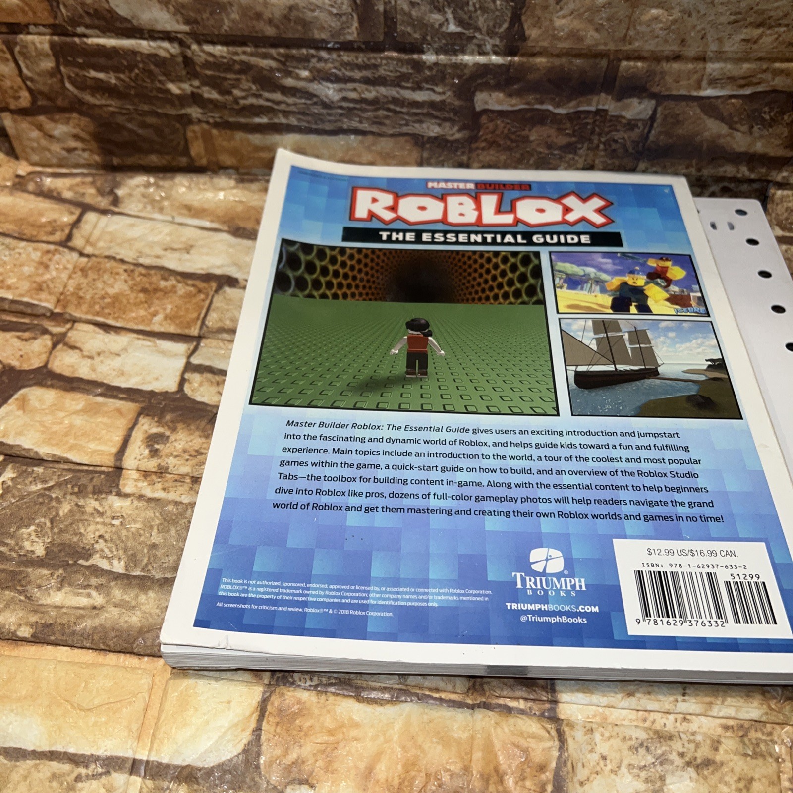 Master builder Roblox the essential guide Totally Unauthorized Magazine 2018 HTF