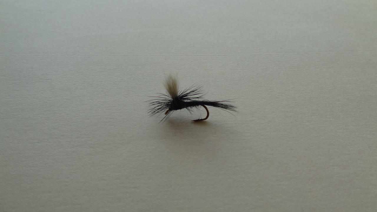 1 DOZ DF-5 PARACHUTE BLACK GNAT (SELECT YOUR SIZE) DRY FLY