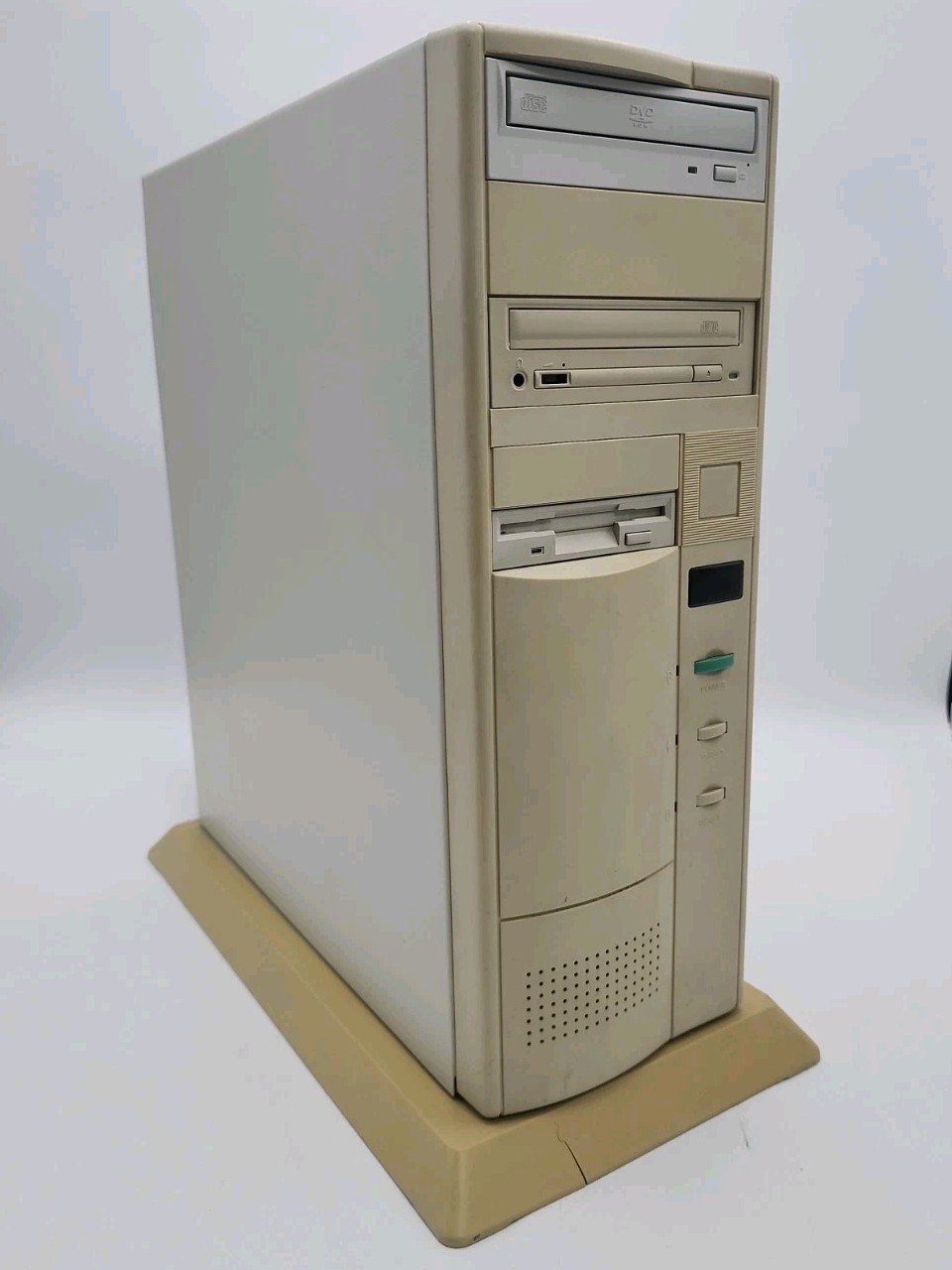 Vintage PC INTEL ADVANCED/AS (ATLANTIS) Pentium CPUSIS 6326 GPU 64MB RAM