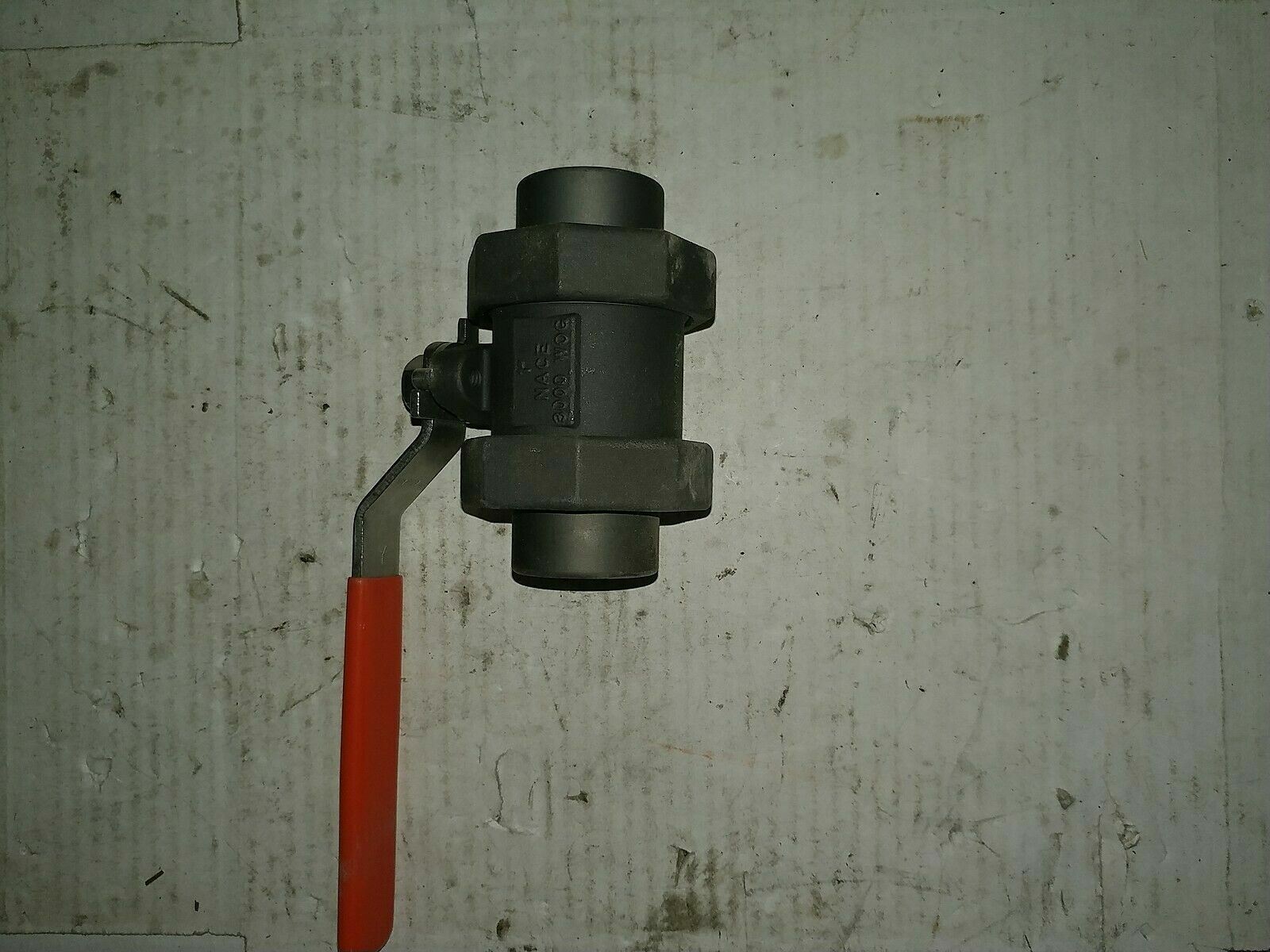 Fortune 1in Ball Valve 3000 WOG WCB Carbon Steel Threaded NACE Lever Industrial