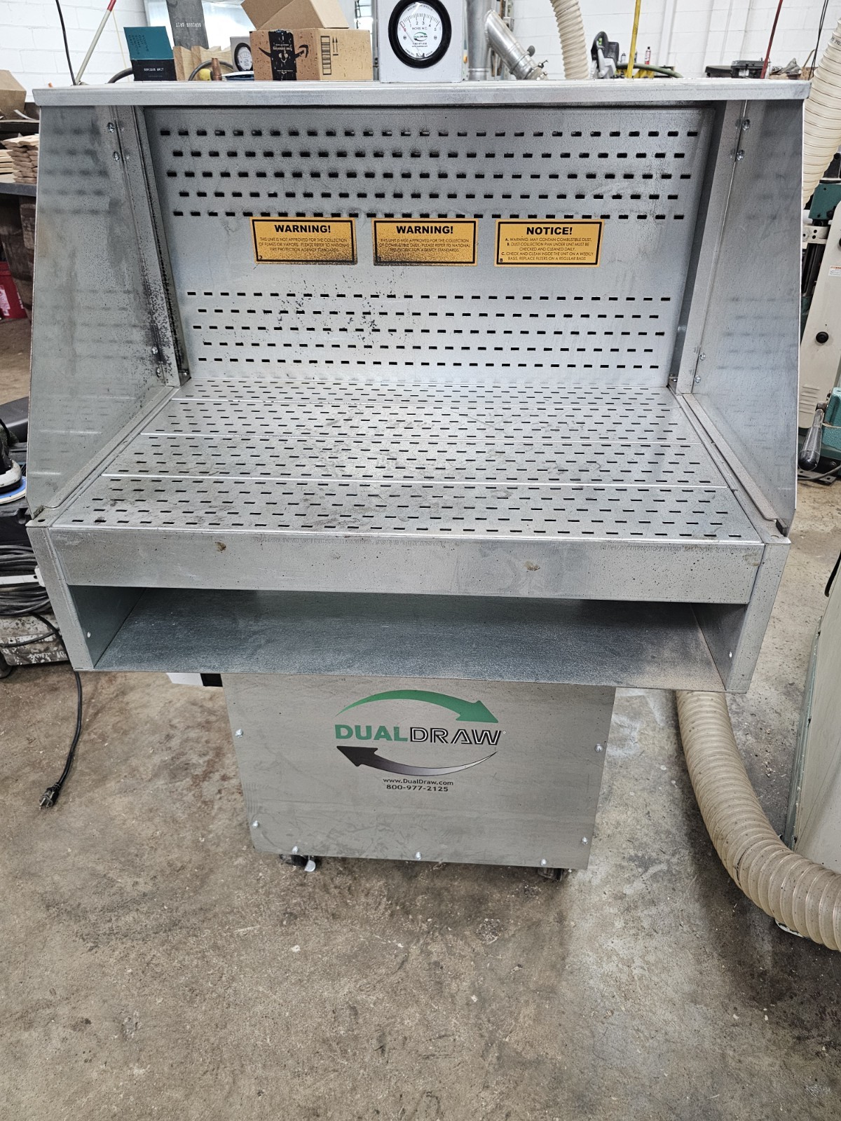 Dual Draw Downdraft Table Welding, Fume Extractor