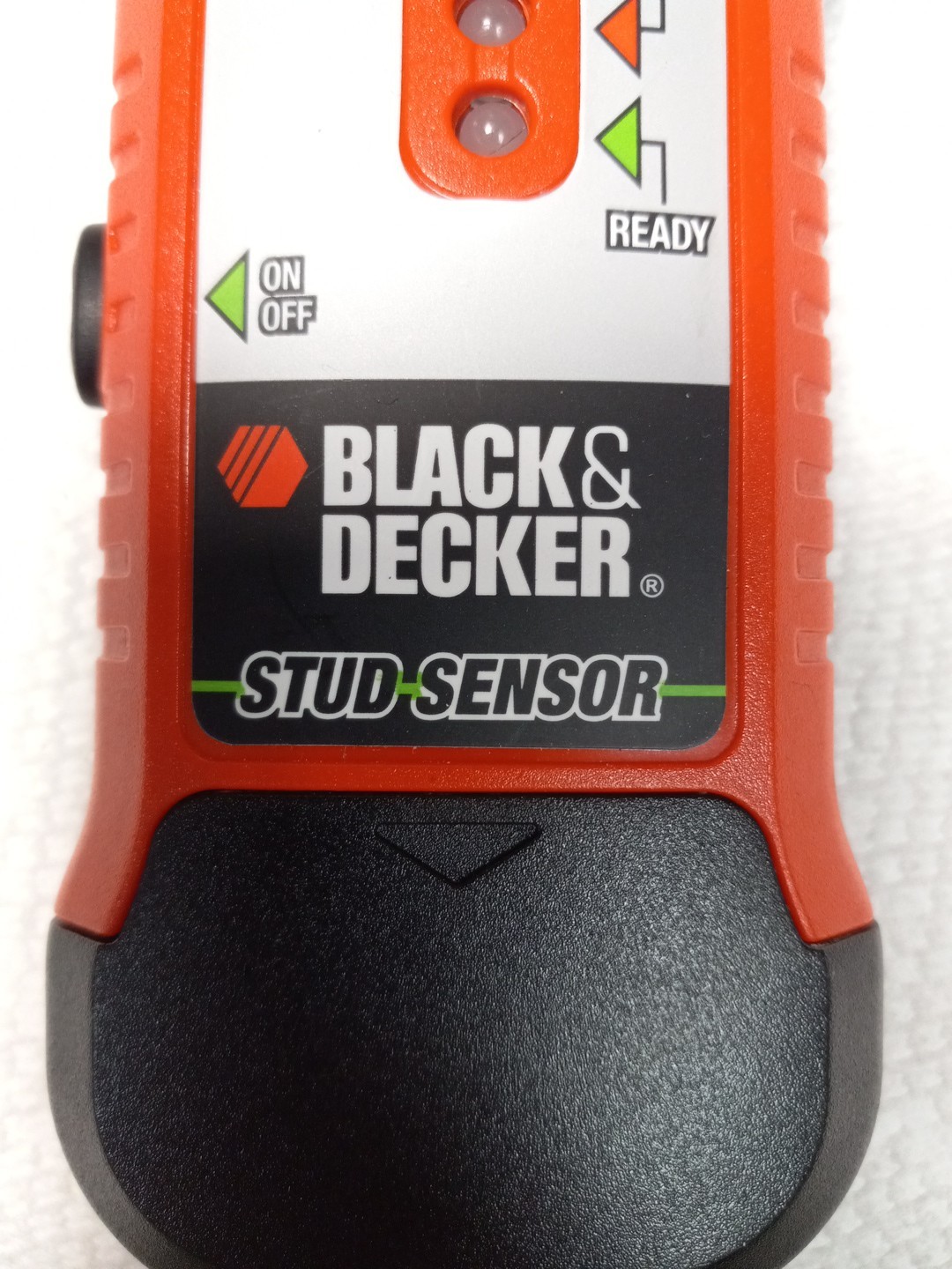 Black and Decker SF100 Stud & Metal Sensor Finder LED Indicators
