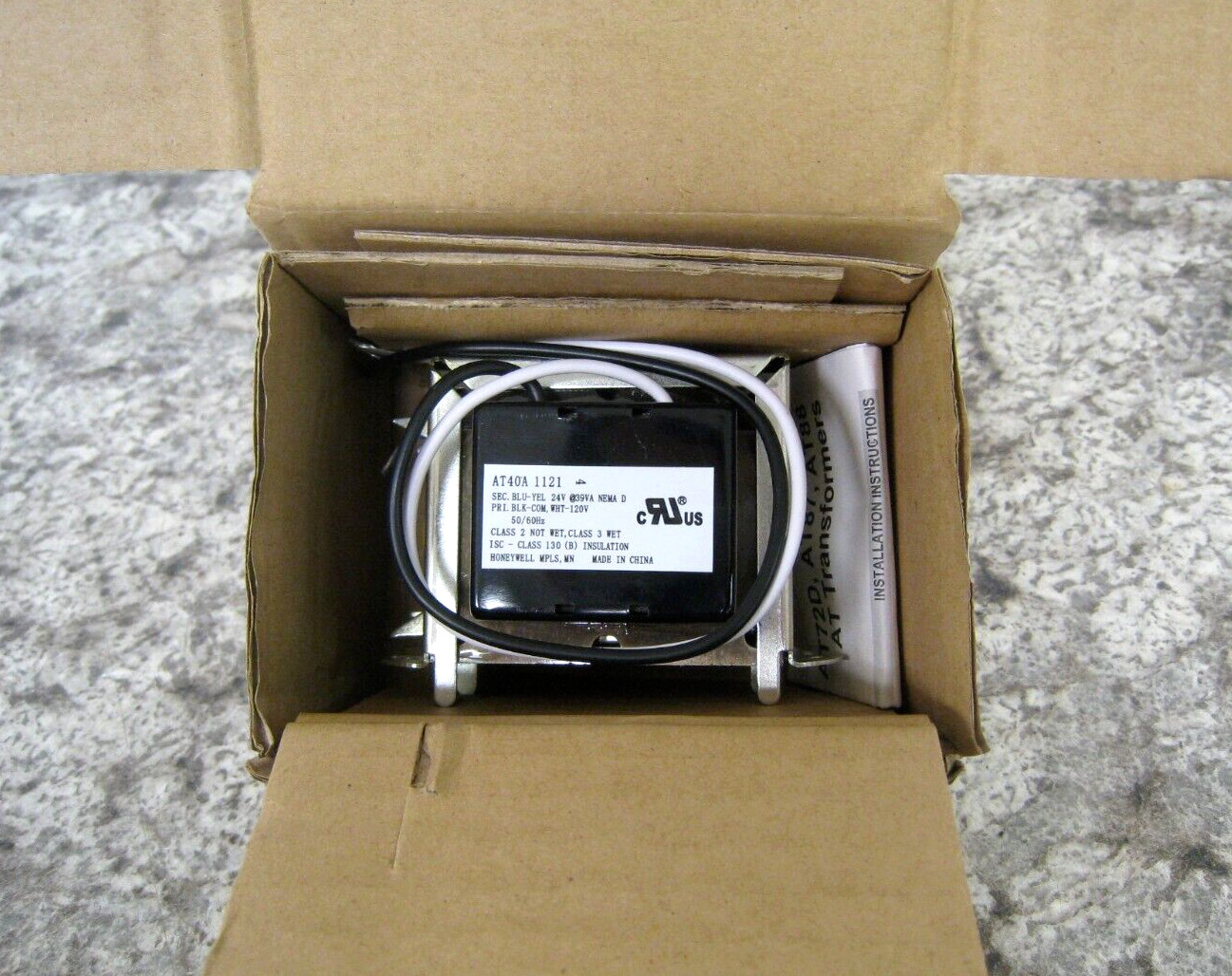 New Honeywell AT40A1121 120V-24V 39VA Furnace Transformer Free Shipping