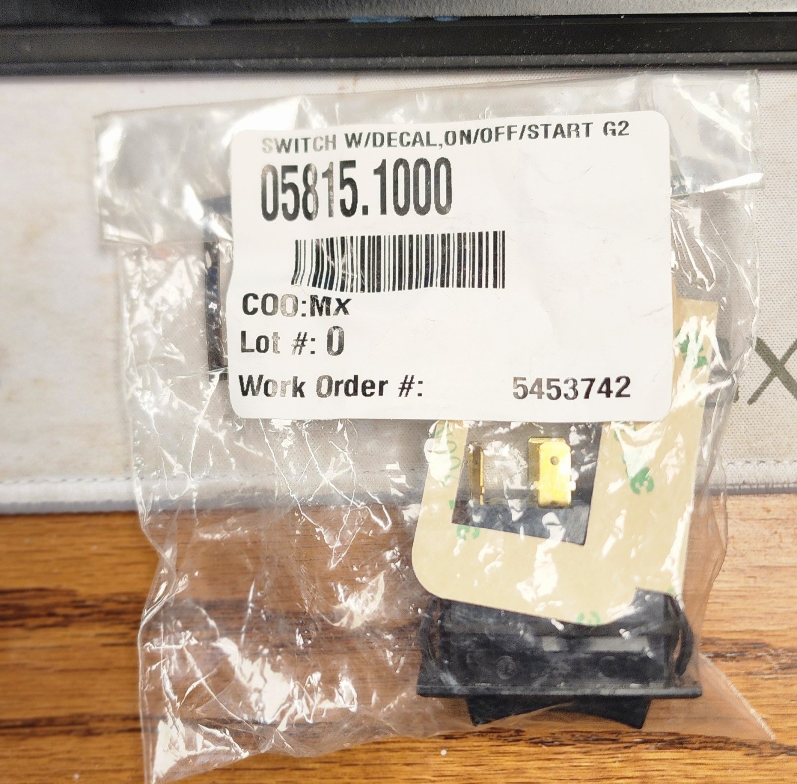 Bunn 05815.1000 SWITCH WITH DECAL, ROCKER, DPST, ON/OFF/START, 277V, 10A