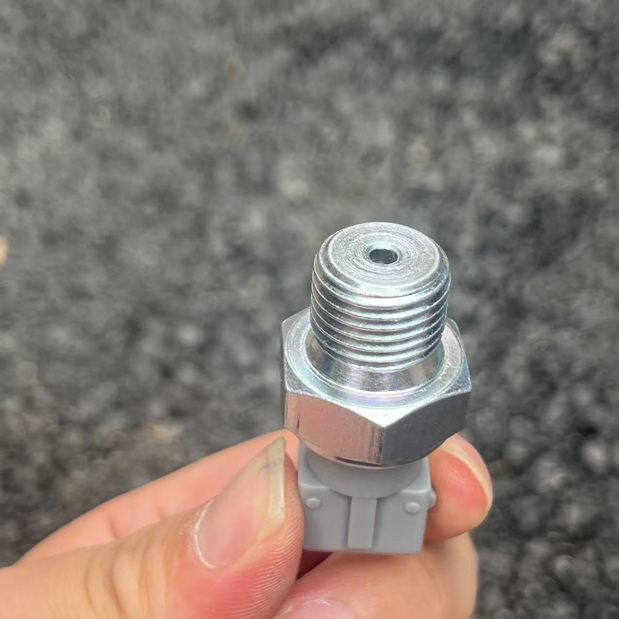 Oil Pressure Sensor 9618305780 For Peugeot*