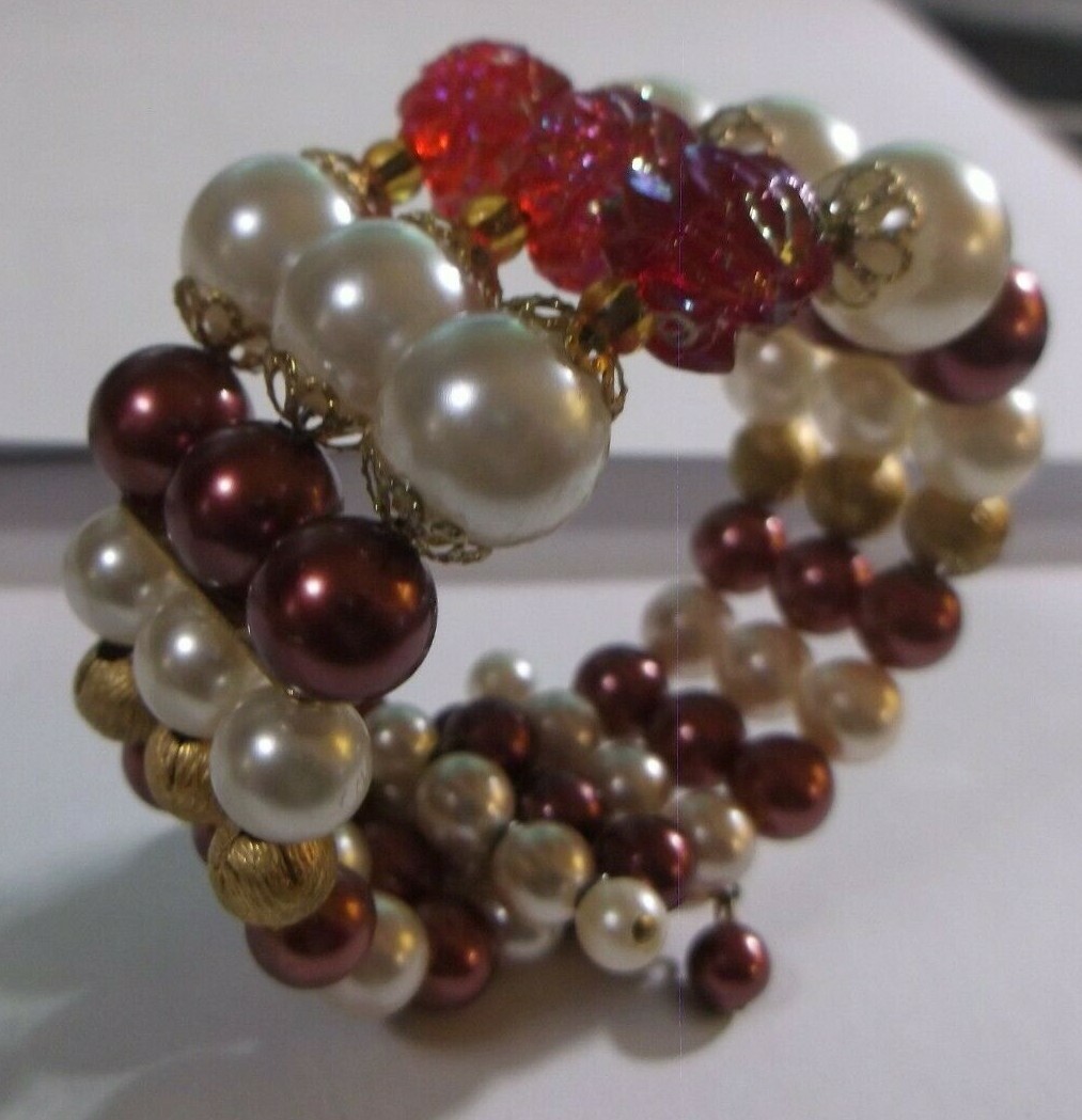 VINTAGE 3 STRING BEADED WIRED BRACELET