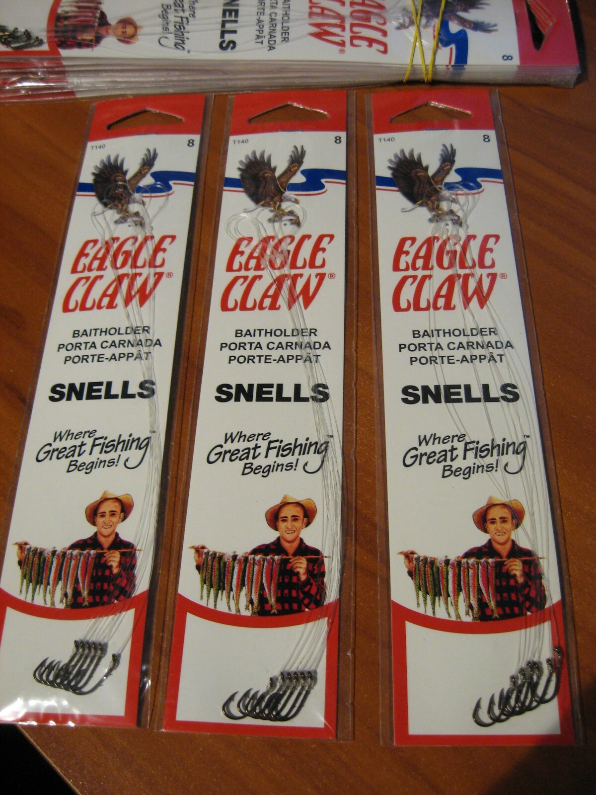18 Double Snelled Eagle Claw 140 Bait Holder BaitHolder Fishing Hooks Size 8