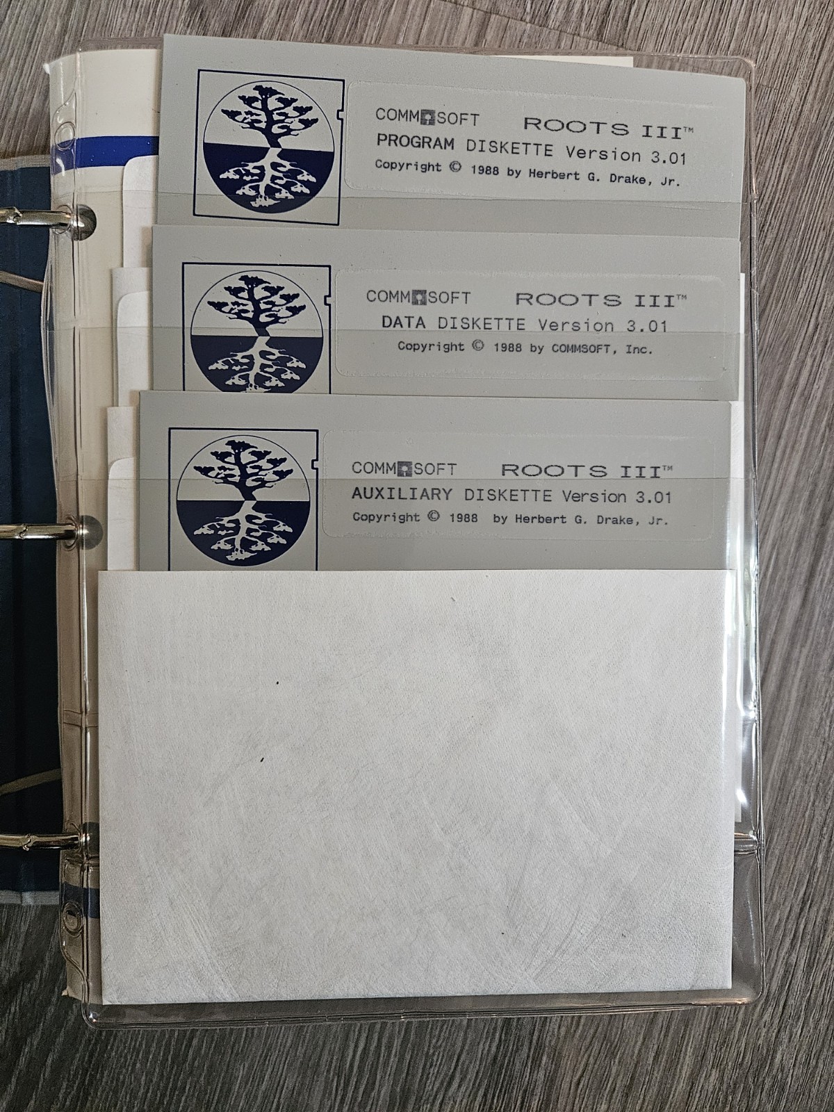 Roots III Genealogy IBM Software, 1988 CommSoft, Complete & software floppy disc