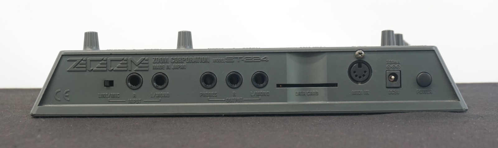 Zoom ST-224 SampleTrak Drum / Groove Machine & Sampler