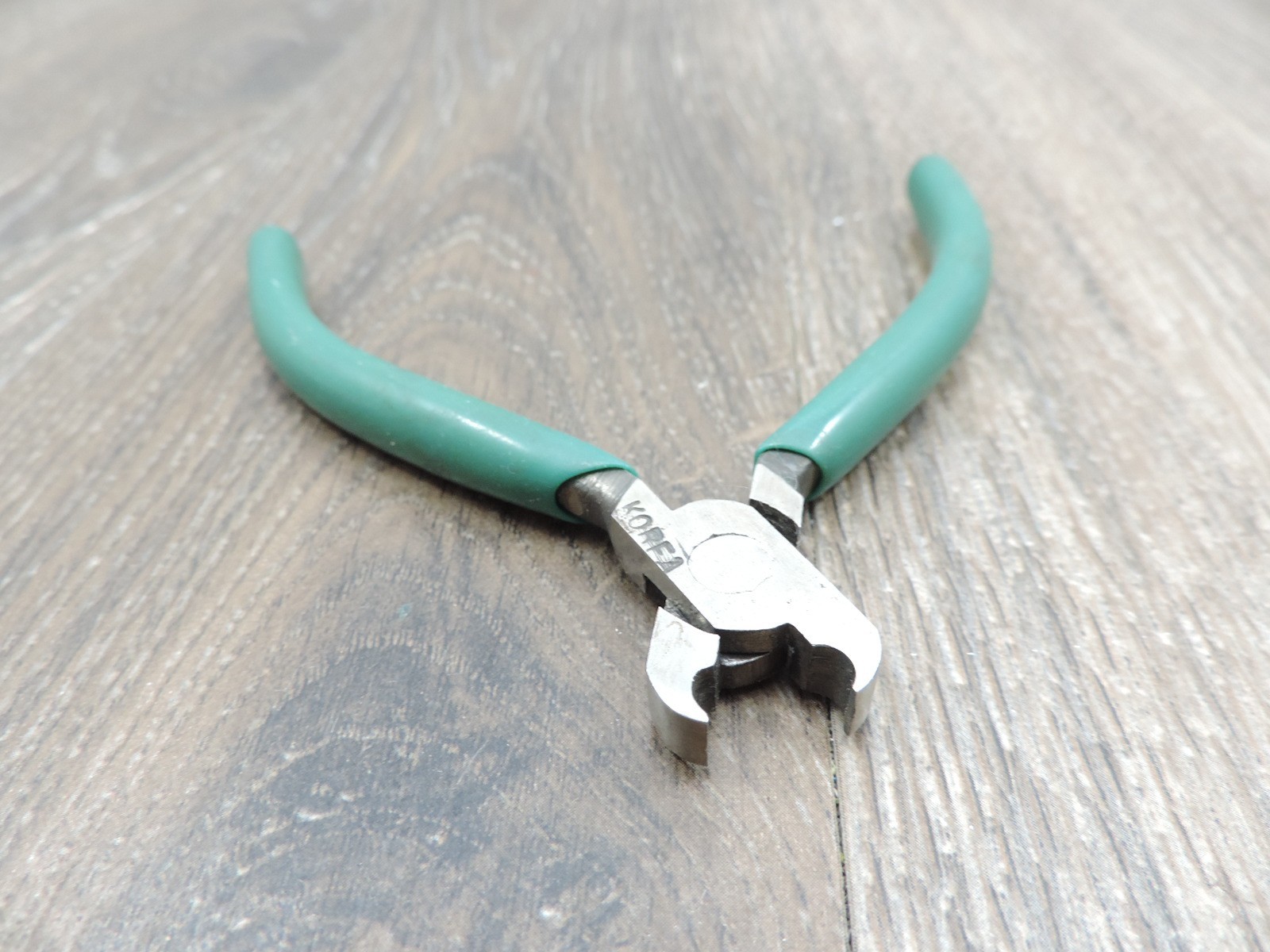 Nock Pliers Archery Tool 4"