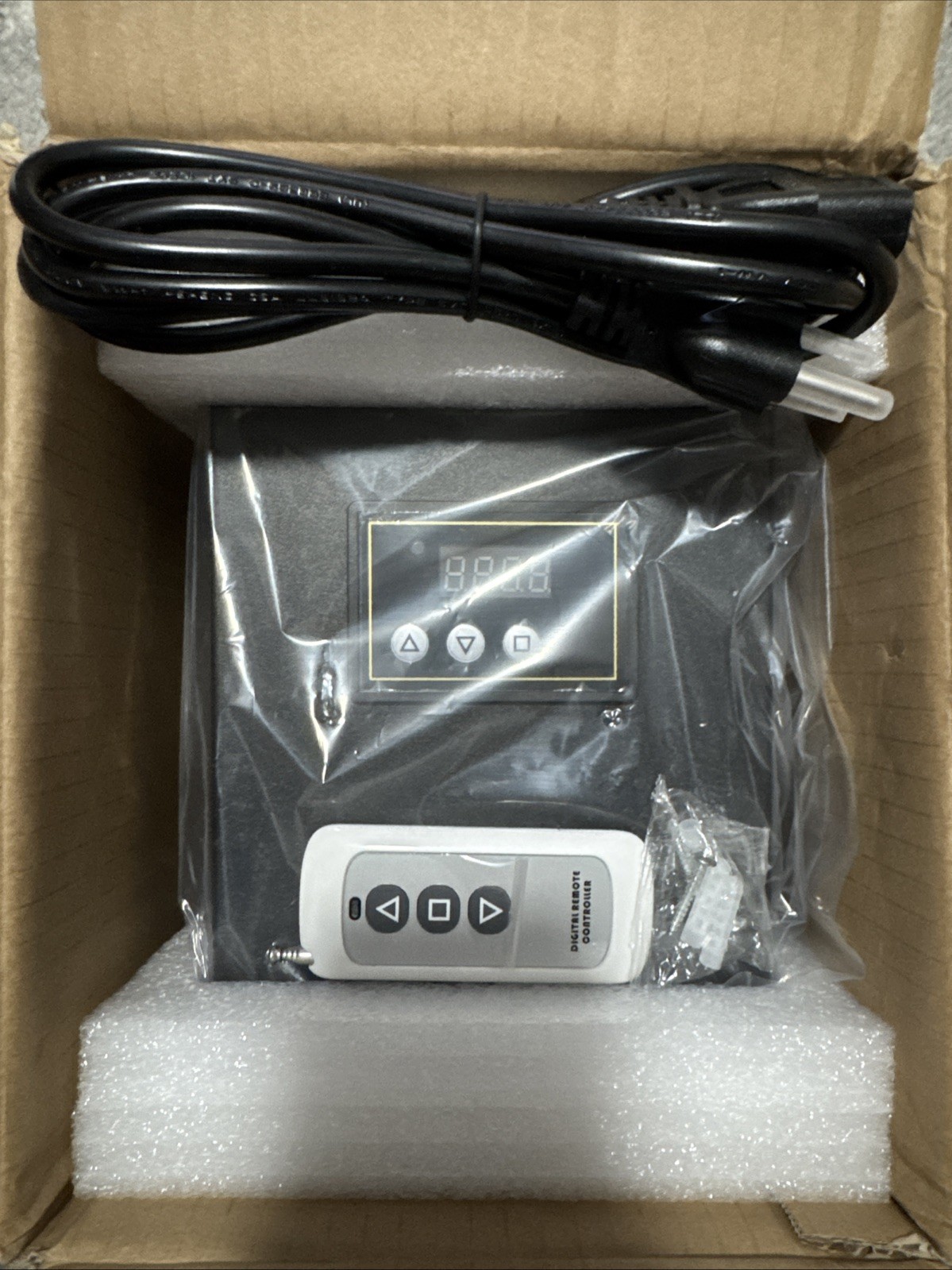 120W Outdoor Low Voltage Transformer with Timer and Photo Sensor, 120V AC to 12V