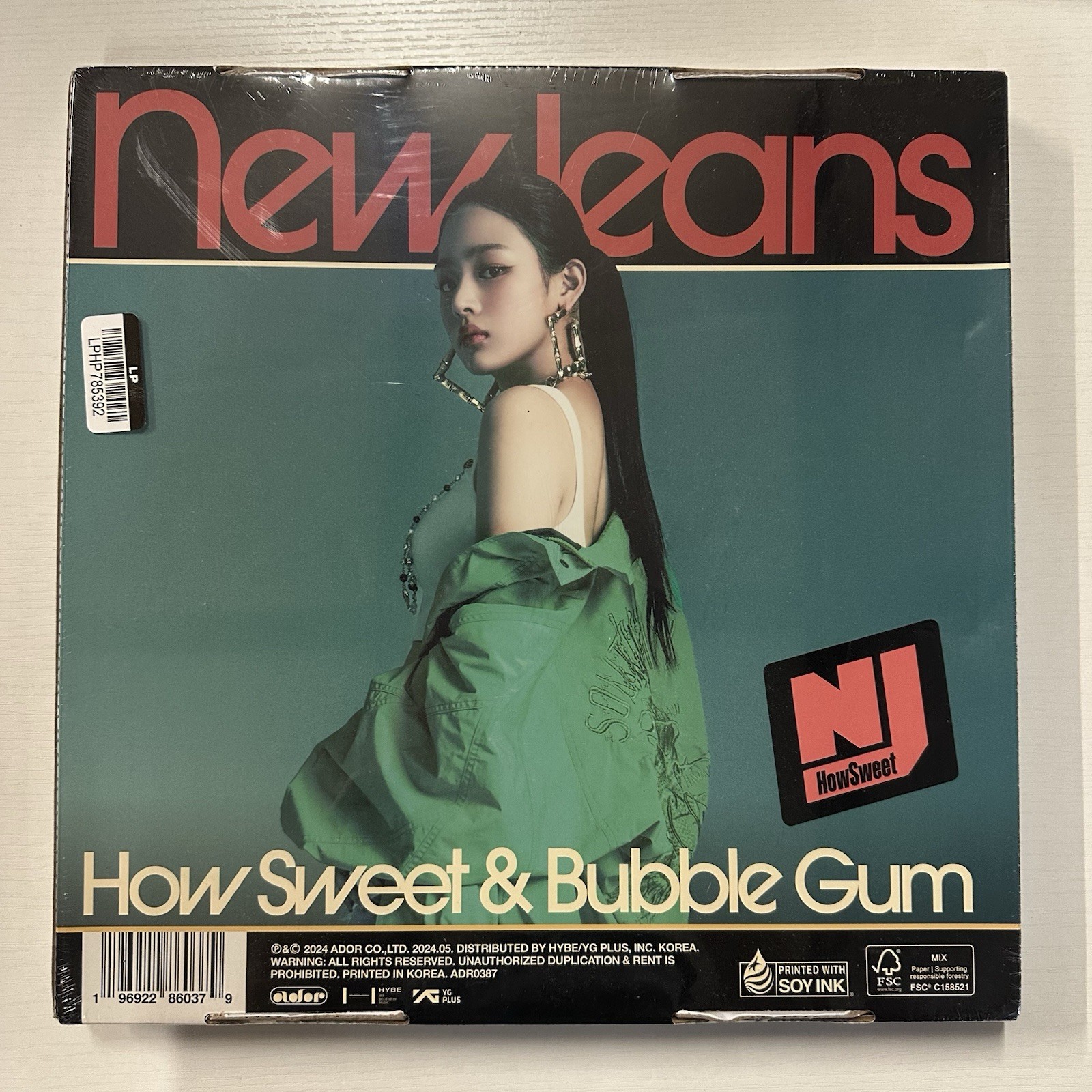 K-POP~New Jeans How Sweet Album MINJI Version (New, Completely Sealed) TARGET