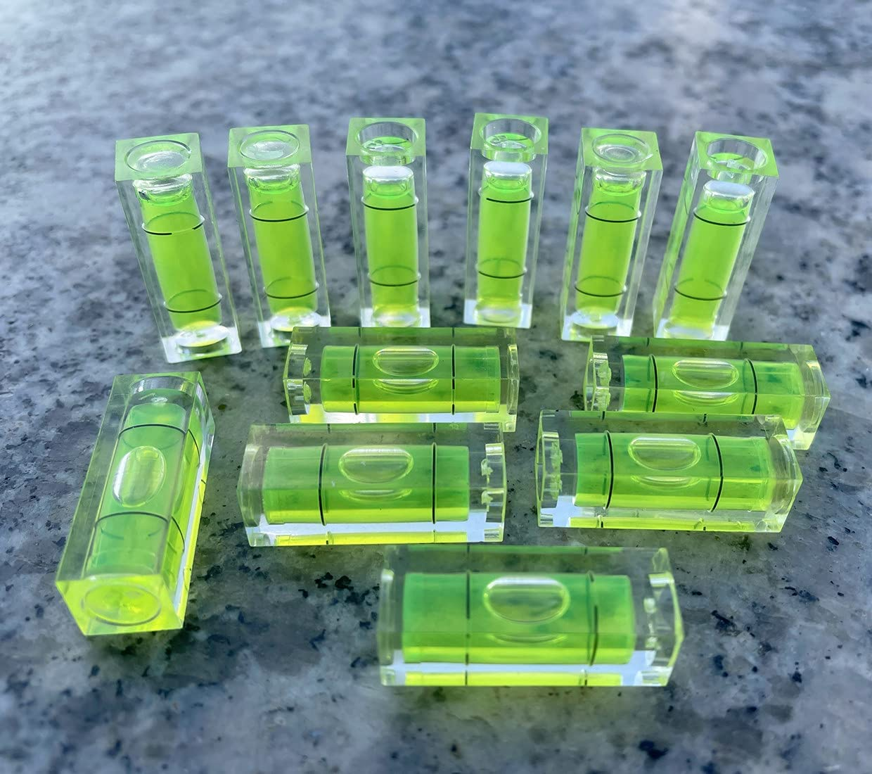 8Pcs Small Bubble Spirit Level Mini Square Levels Measuring Tools for Balancing
