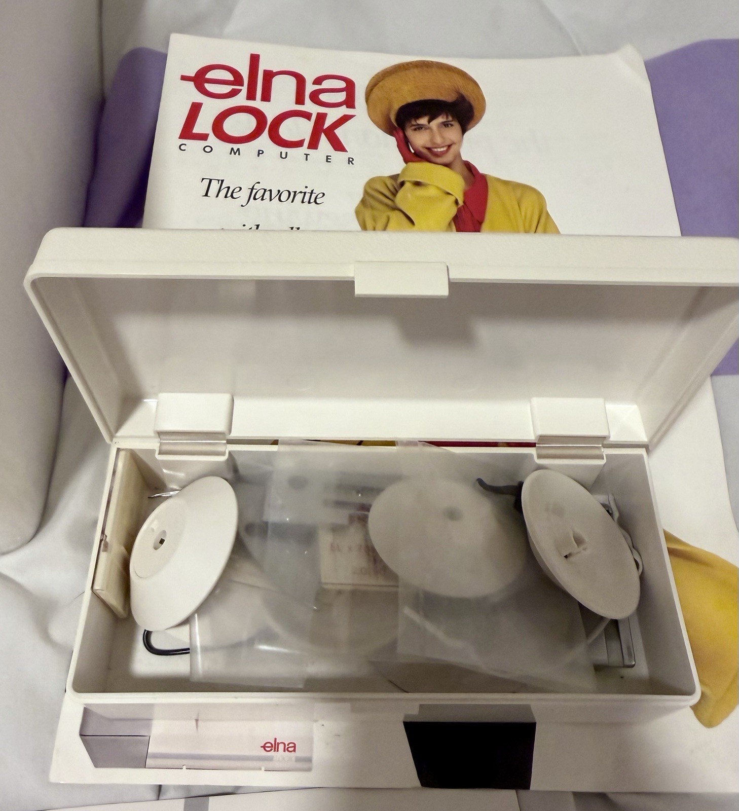 New old stock Elna PRO 5 DC Computerized Serger Overlock Machine + Box & Manuals