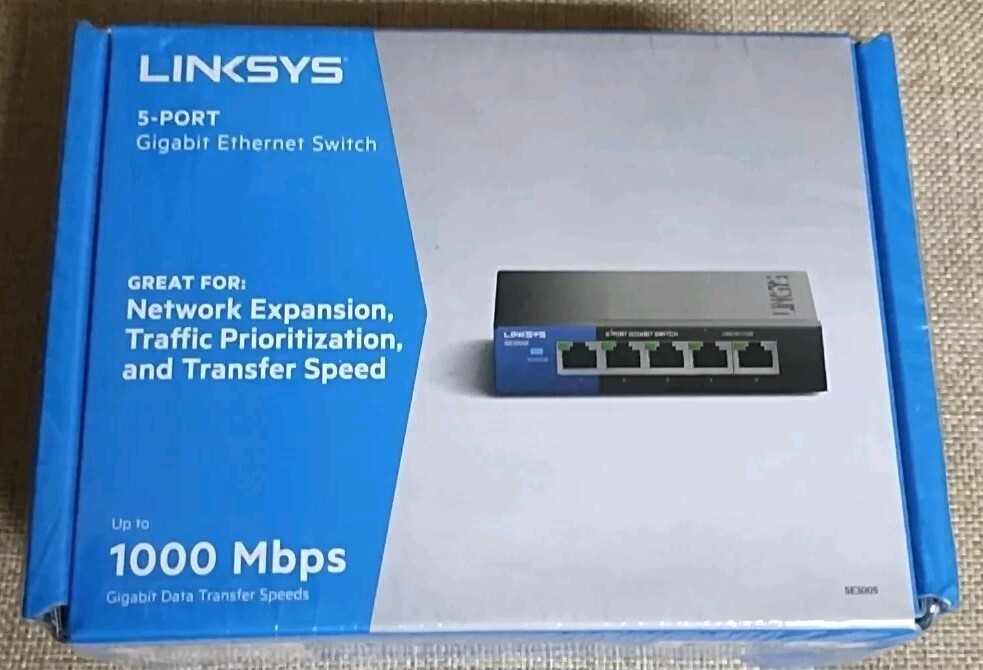 New! Linksys 5 Port Gigabit Ethernet Switch Black/Blue SE3005 Factory Sealed NIB
